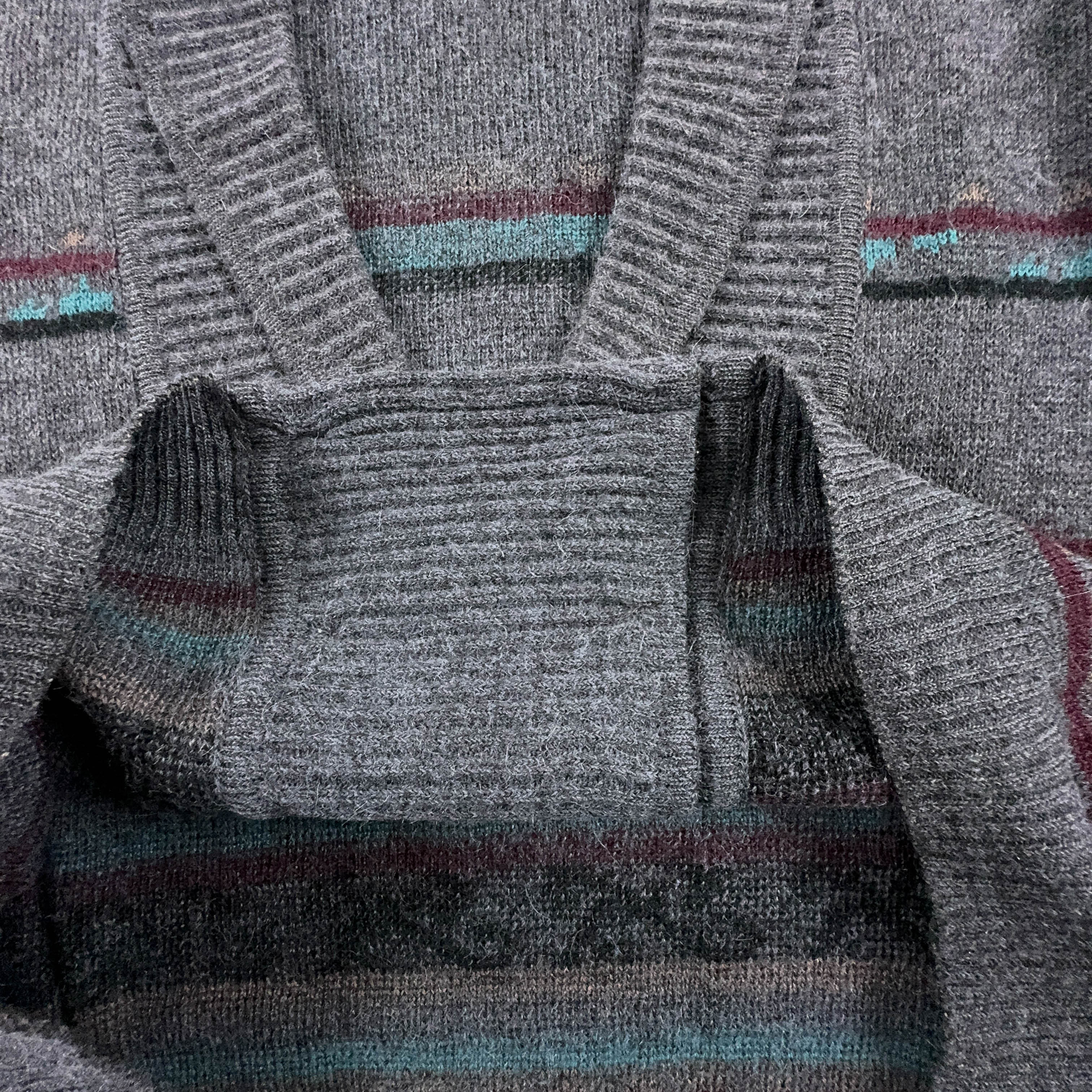 Vintage Grey Patterned Cardigan 50% Wool and Alpaca with Buttons - Size 52 Men