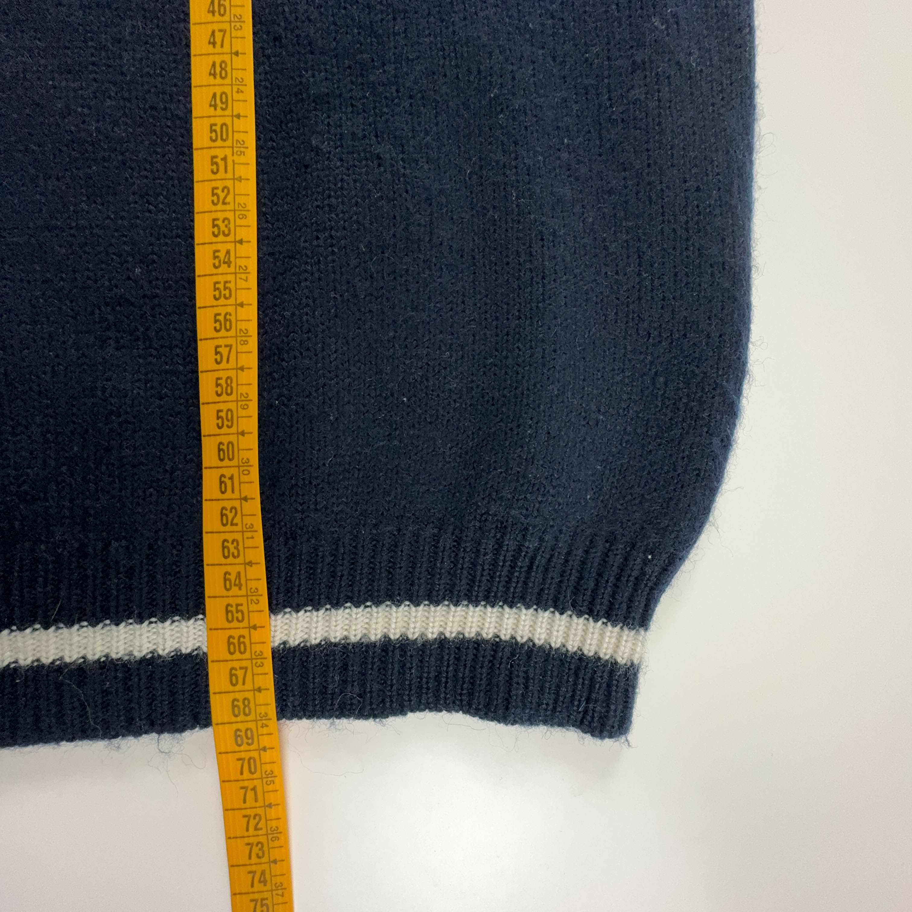 Dark Blue Vintage Sweater 50% Wool Crew Neck with Embroidery - Size XL Men