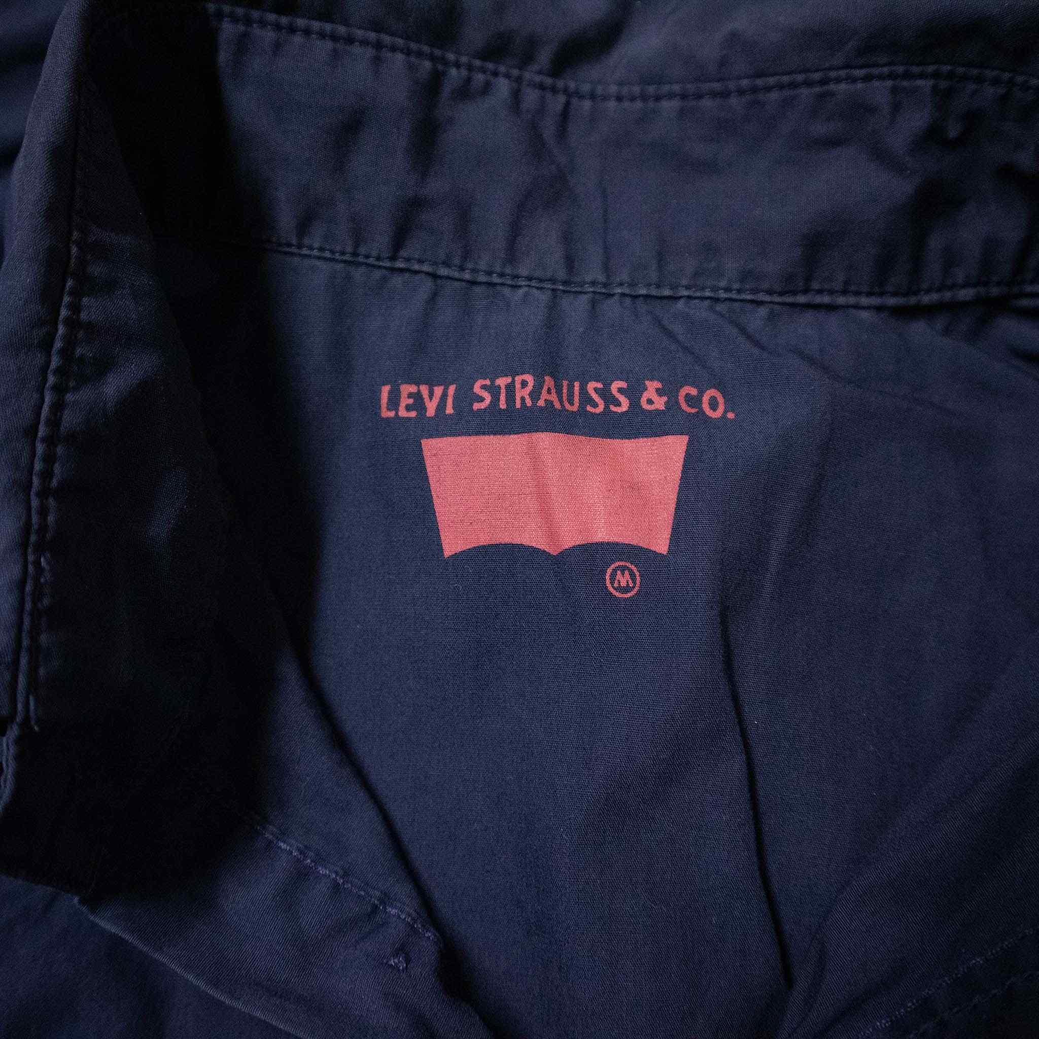 Levi's shirt - Size S/M