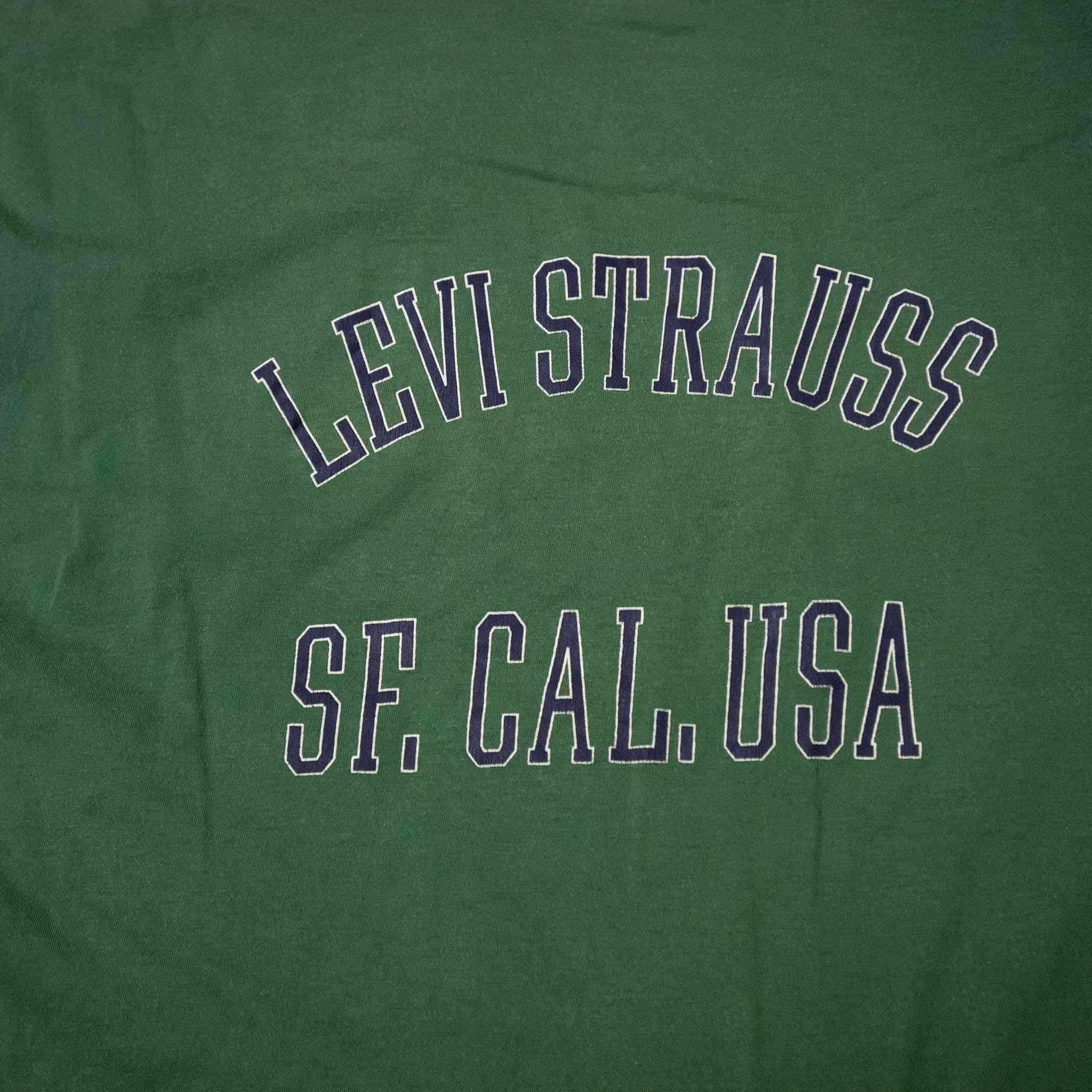 Levi's Vintage T shirt - Size XL