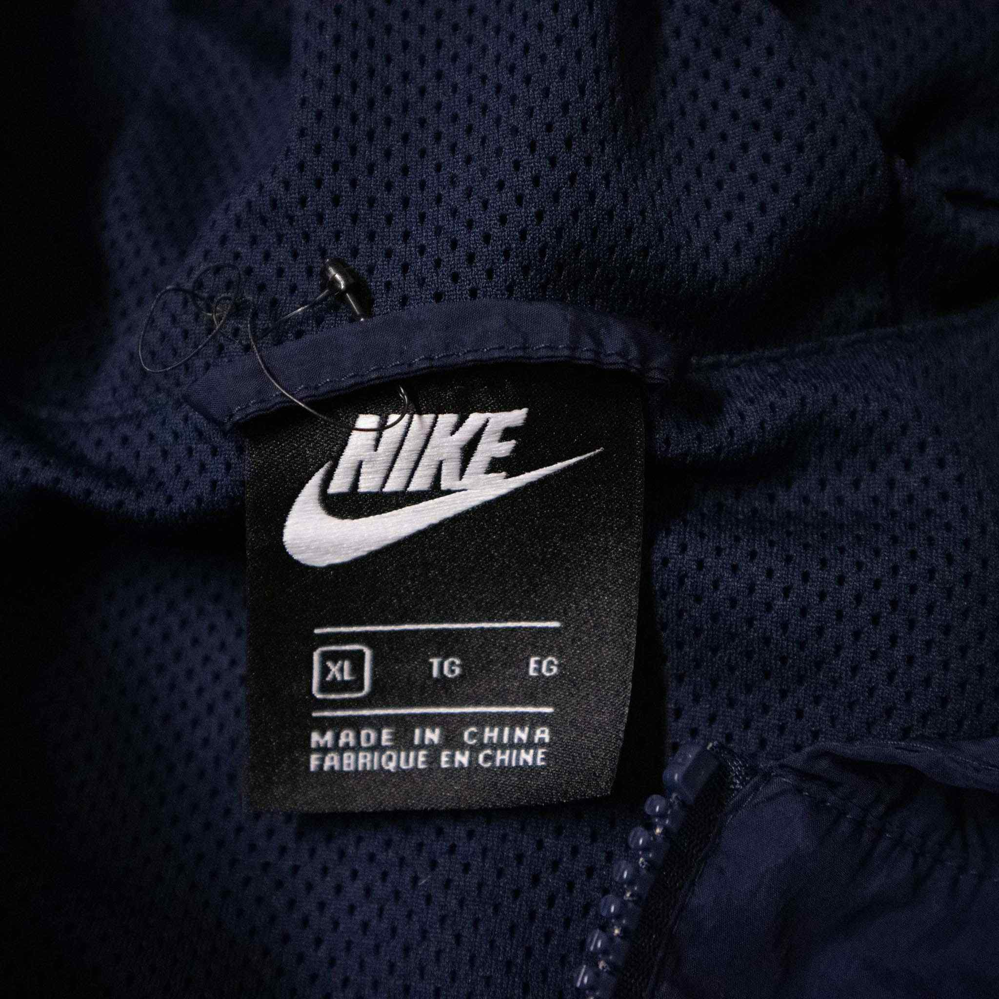 Nike windbreaker - Size XL