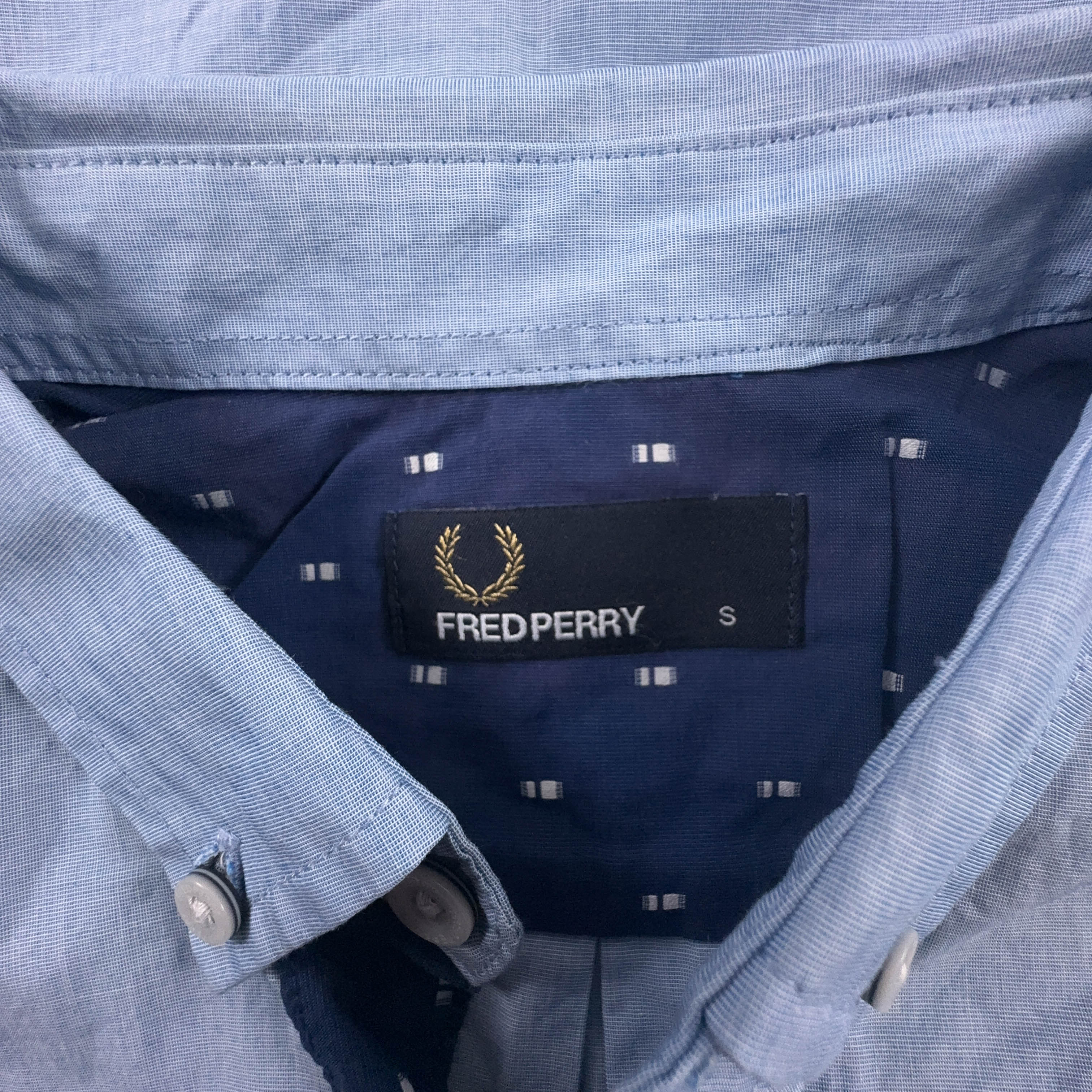 Camicia Fred Perry azzurra a tinta unita in cotone logo ricamato - Taglia S uomo