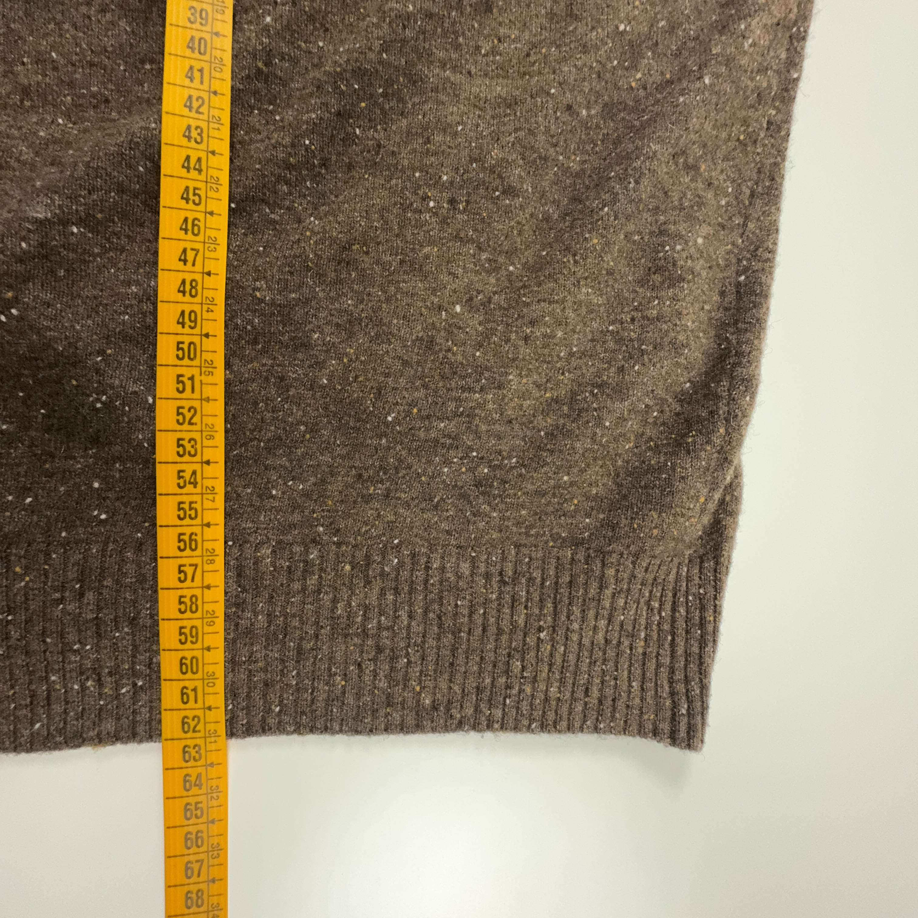 Tommy Hilfiger Brown 80% Lambswool V-Neck Sweater - Size XXL Men