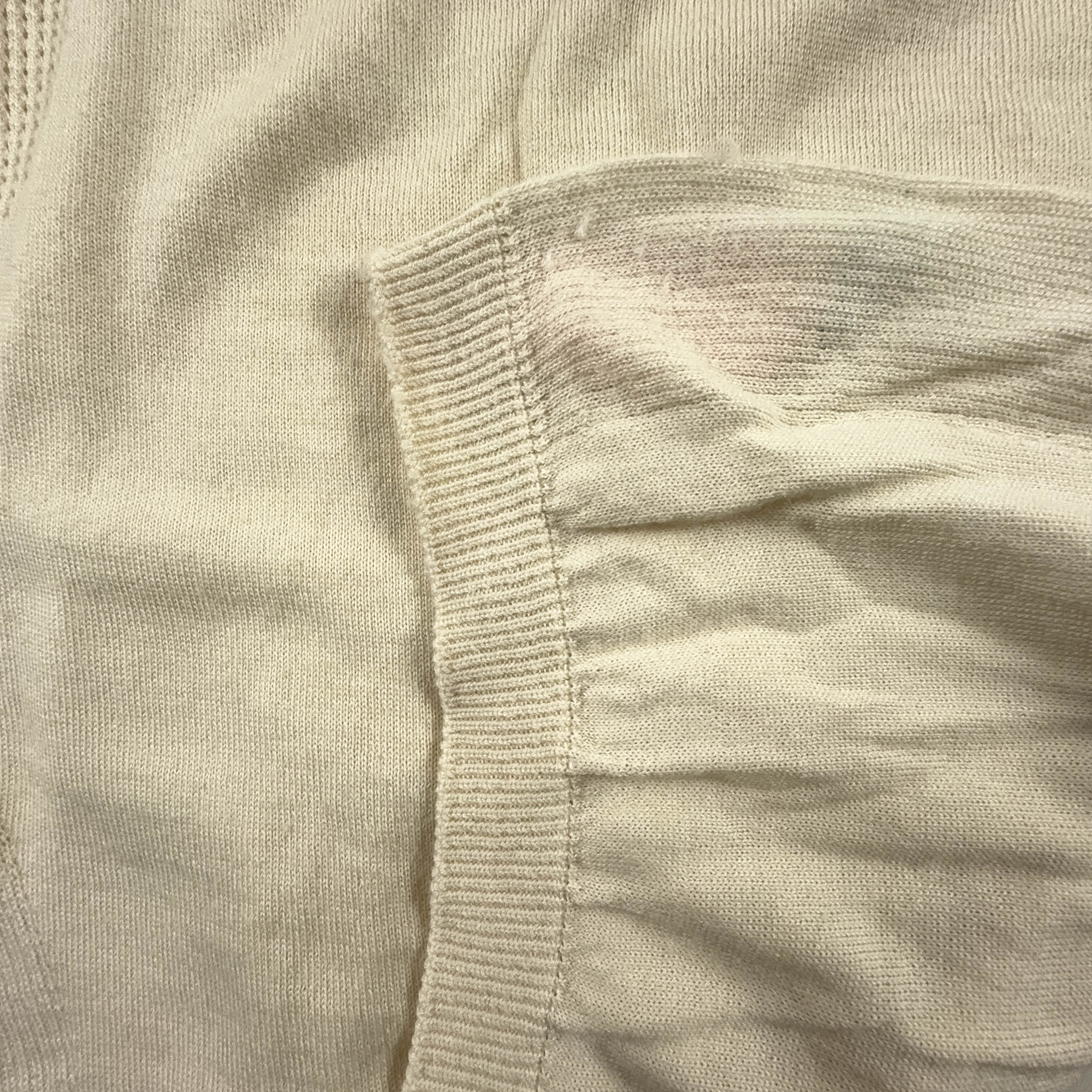 Nike Golf Vintage Lightweight V-Neck Sweater in Cream - Men's Size XL