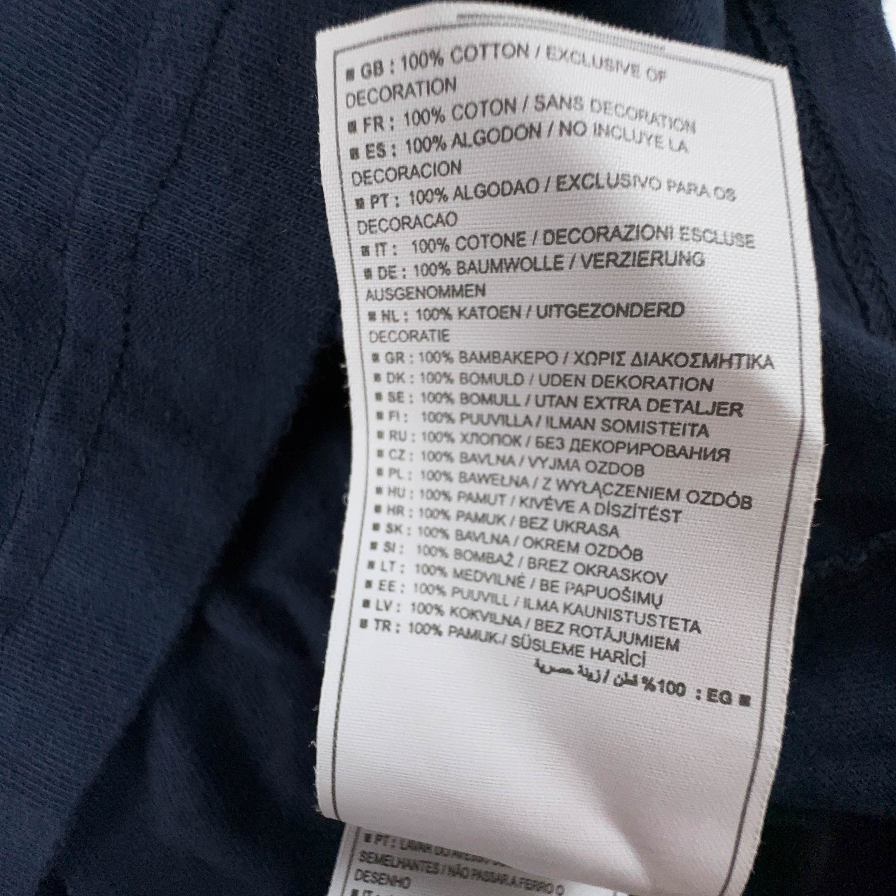 Nike Vintage Dark Blue T-Shirt with 00s Print - Men's Size Large