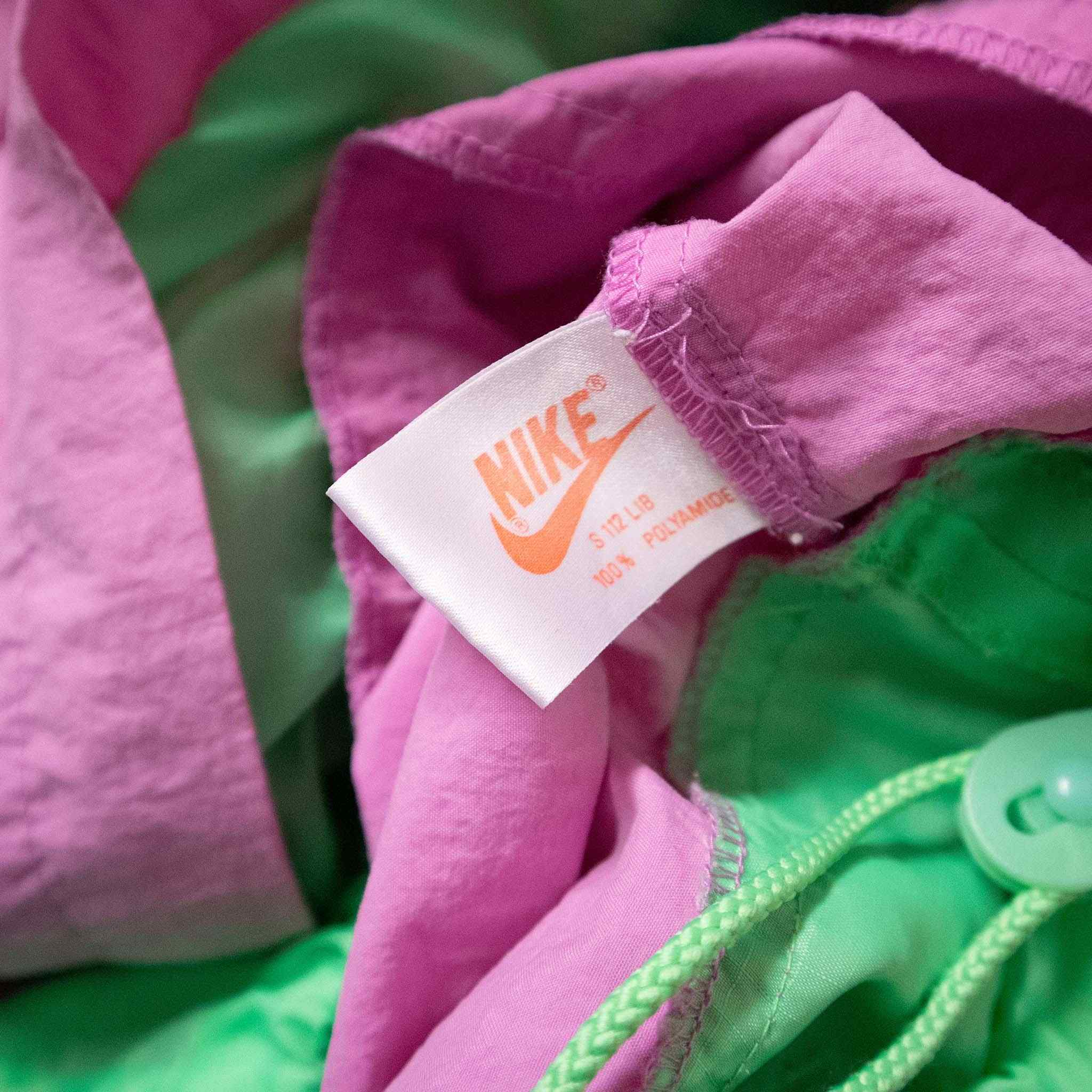 Nike Vintage Windbreaker - Size XL