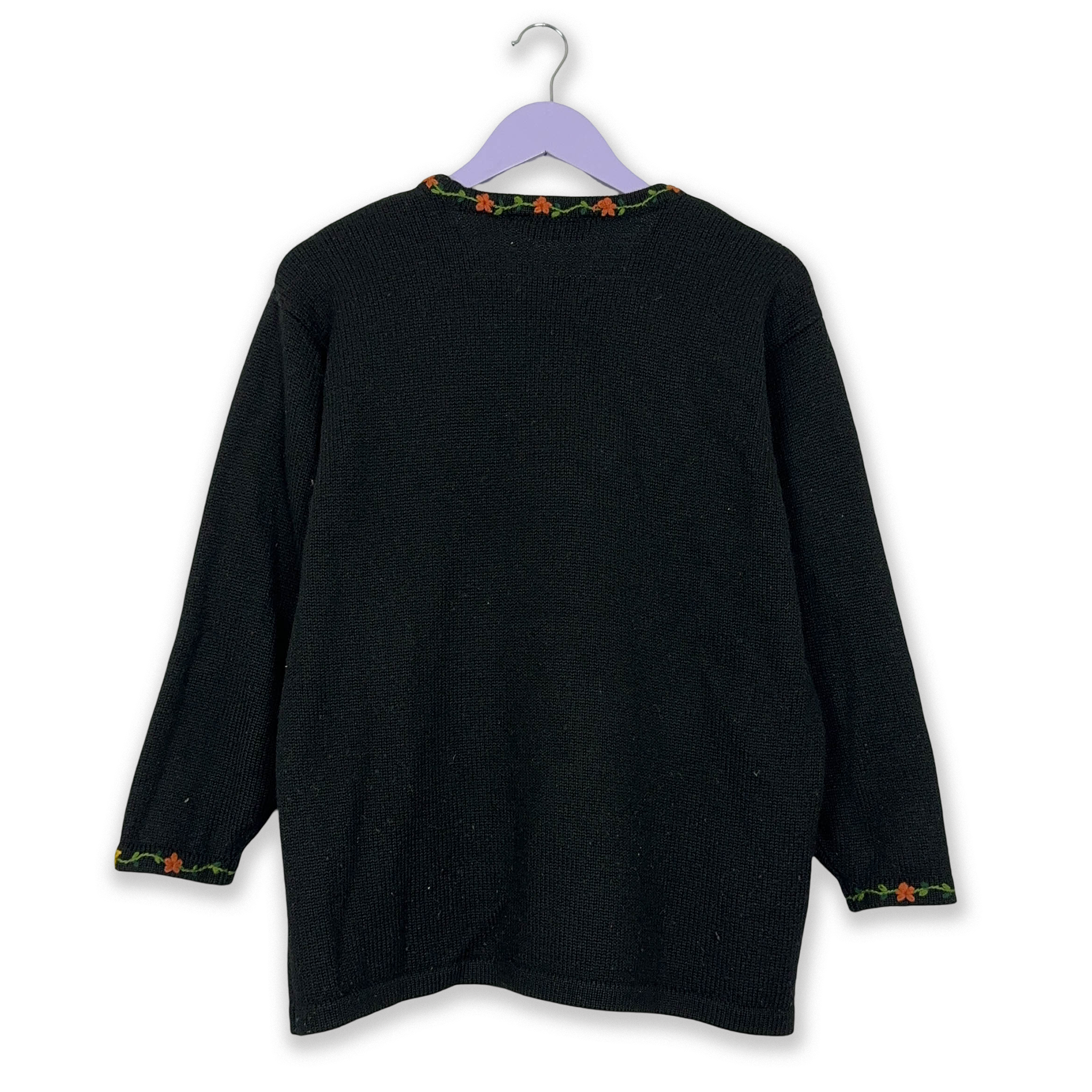 Vintage 50% wool black sweater with floral embroidery and crew neck - Size EU 42 women