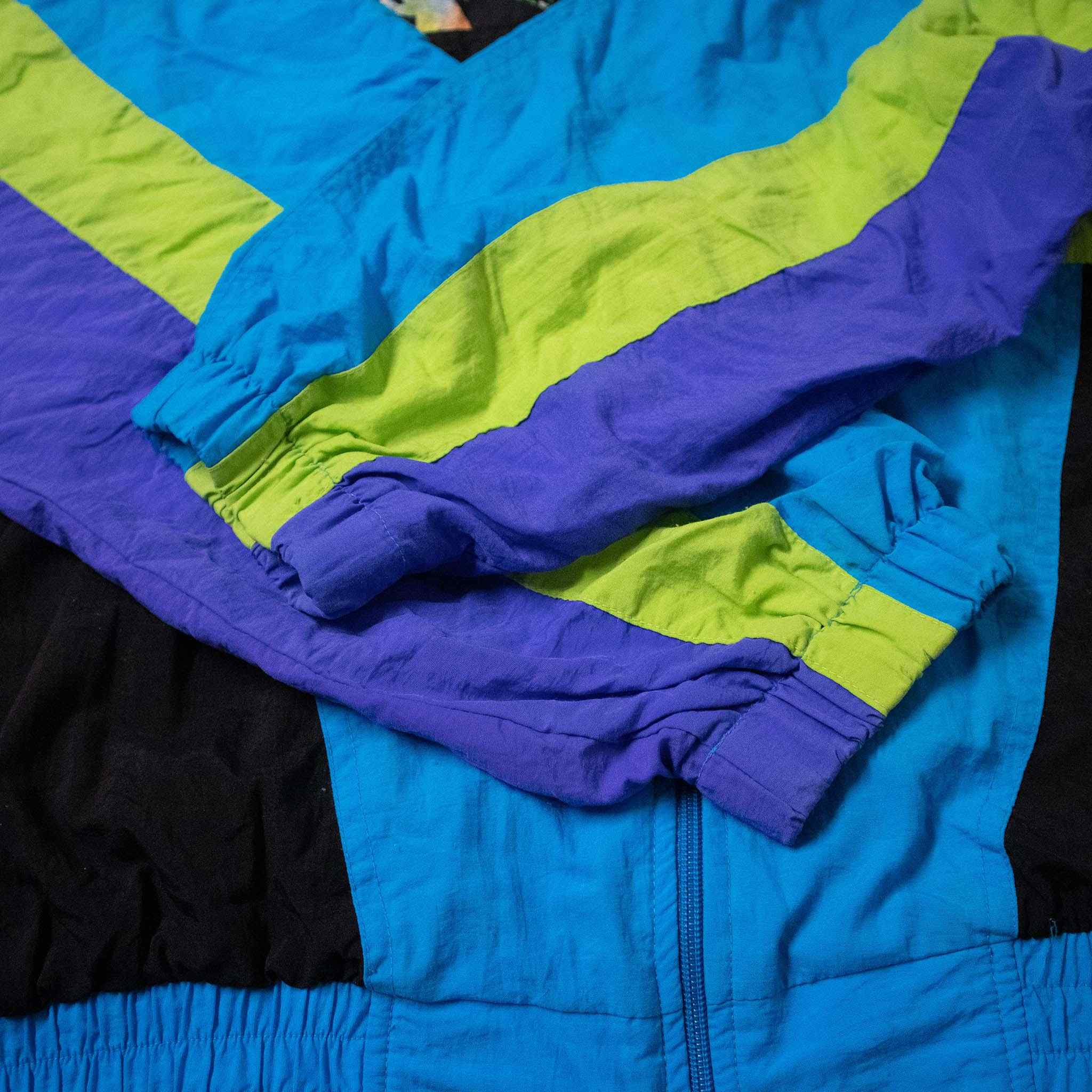 Vintage Windbreaker - Size XXL