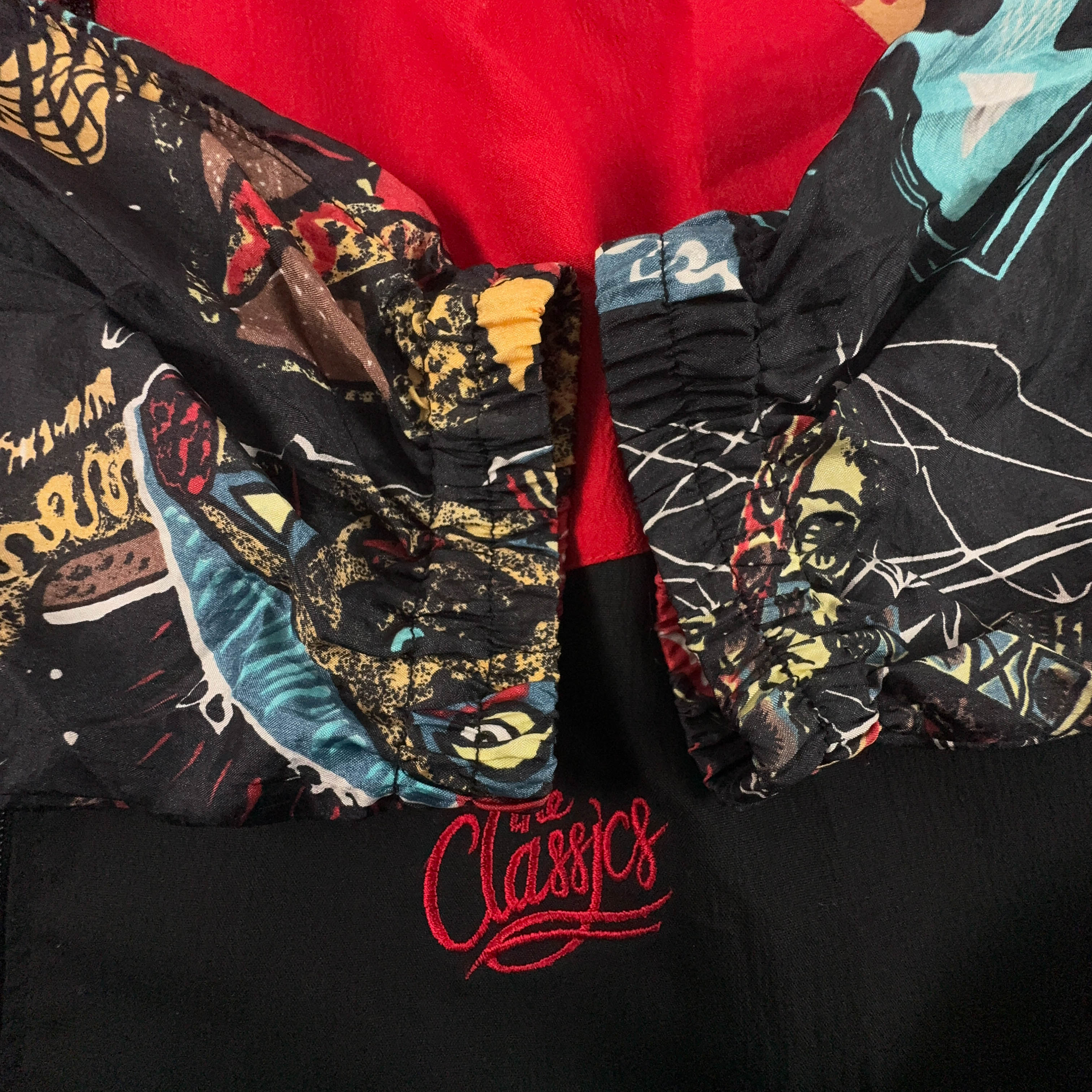 Giacca a vento Vintage nera e rossa a fantasia con zip anni 80 90 - Taglia XXL uomo