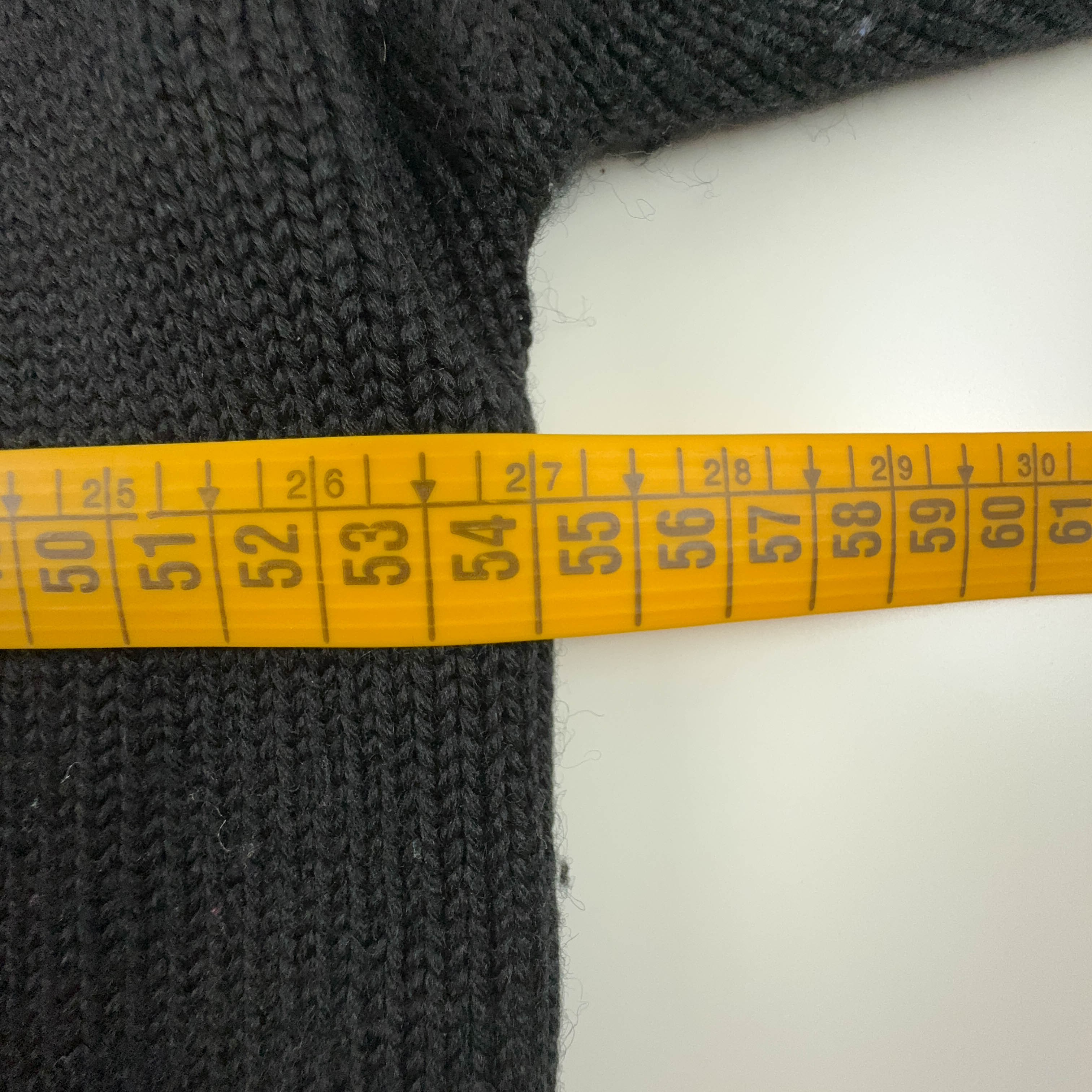 Vintage 50% wool black sweater with floral embroidery and crew neck - Size EU 42 women