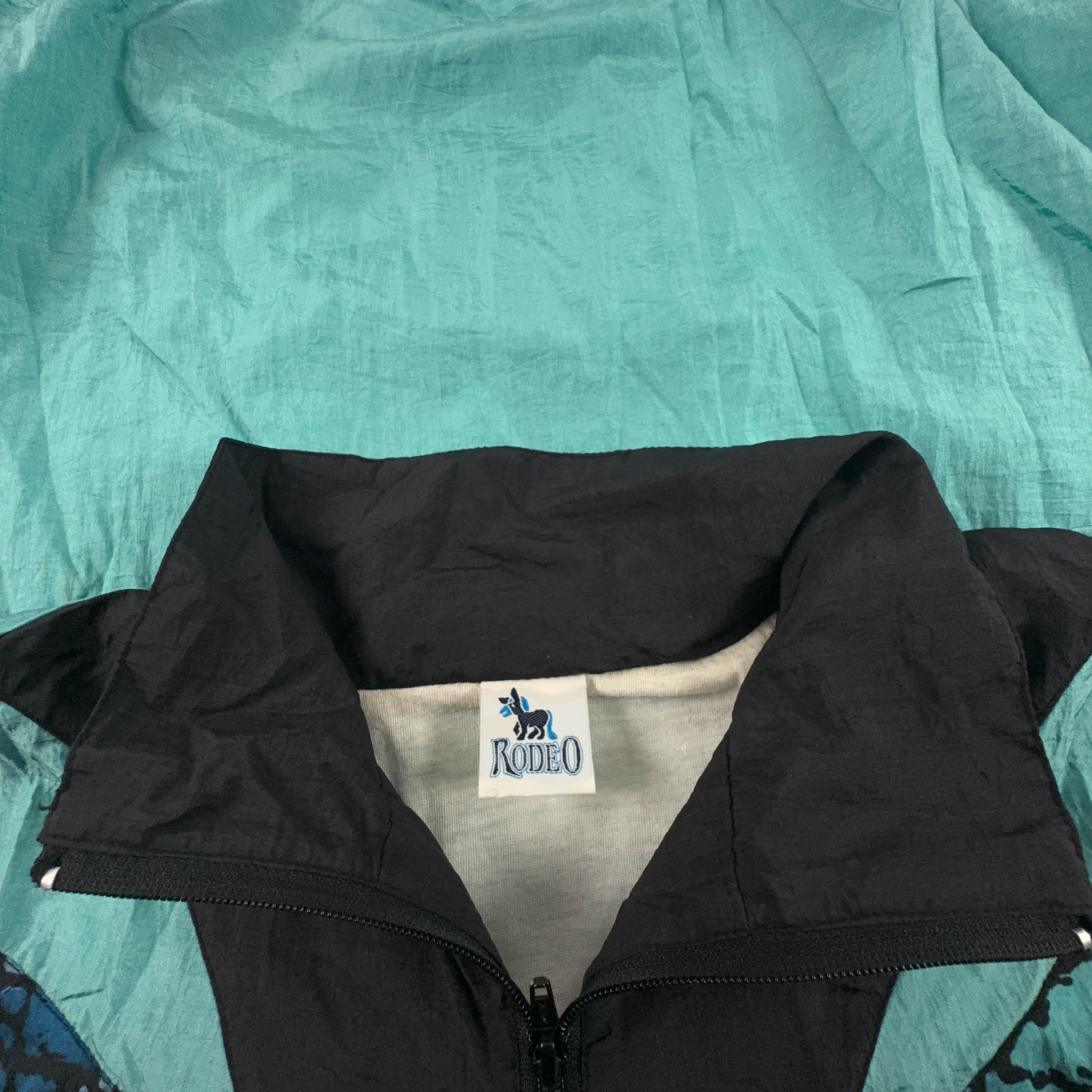 Giacca a vento Rodeo Vintage nera e azzurra a fantasia anni 80 90 - Taglia 40/42 uomo