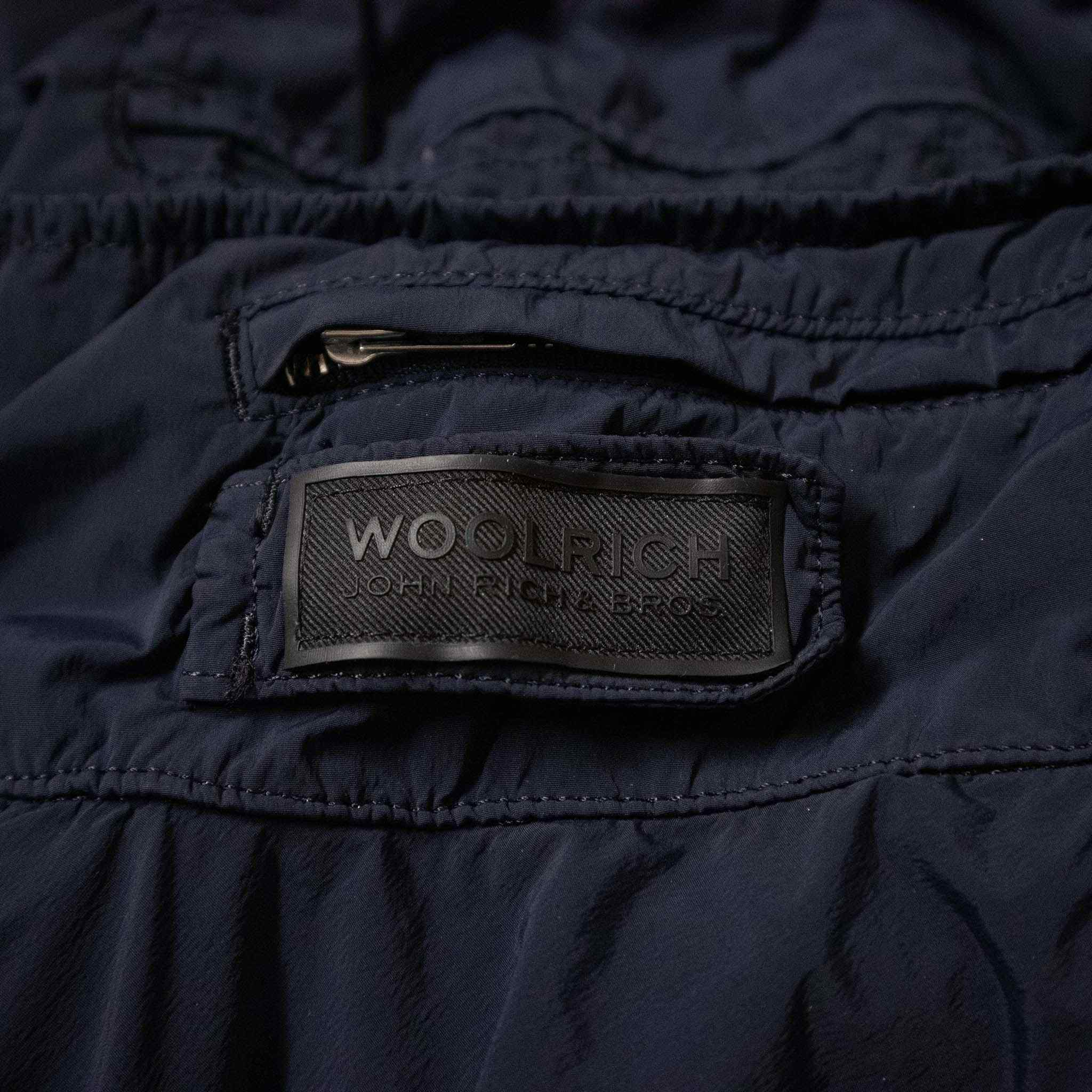 Woolrich windbreaker - Size XL