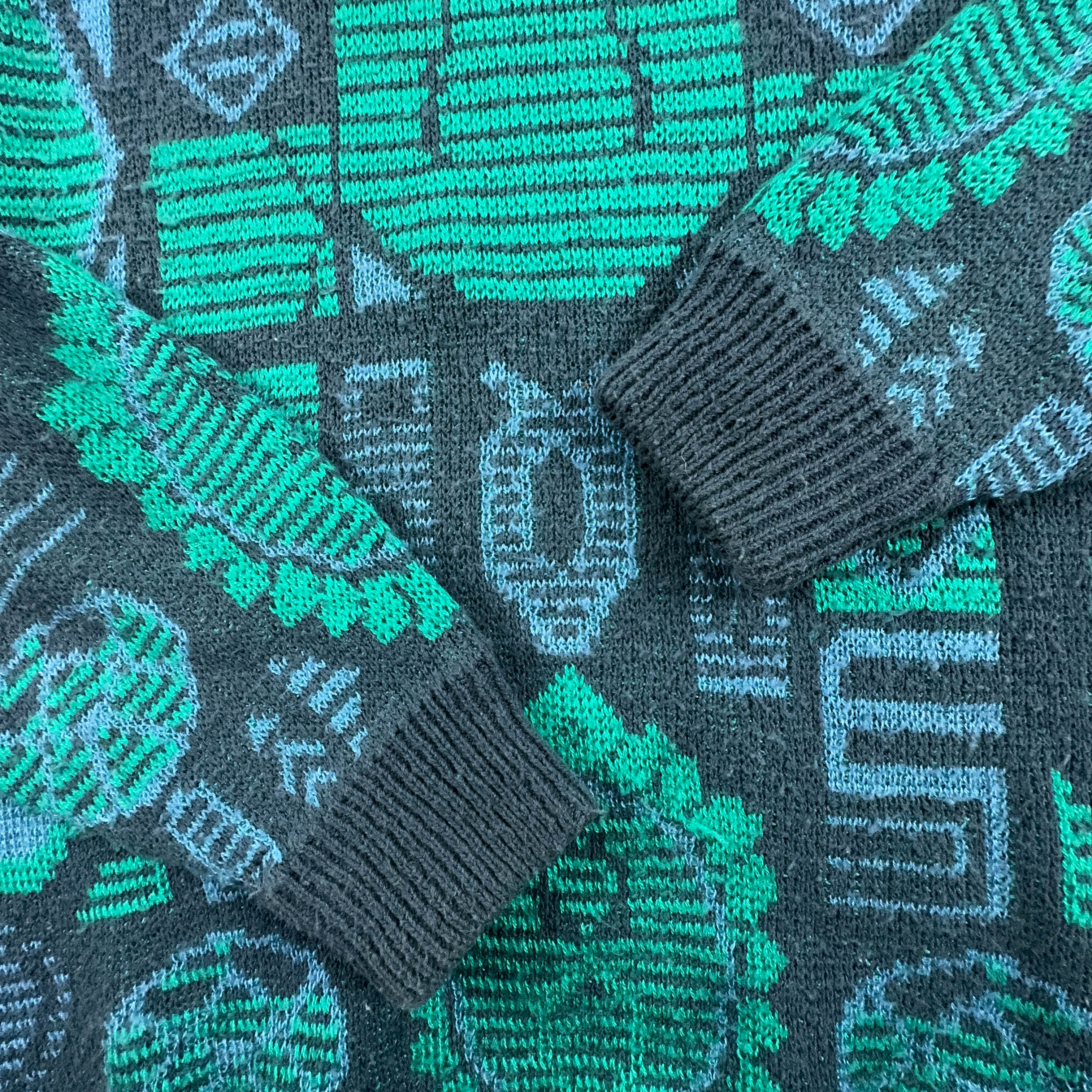 Vintage 30% cotton blue and green geometric pattern crew neck sweater - Size L men