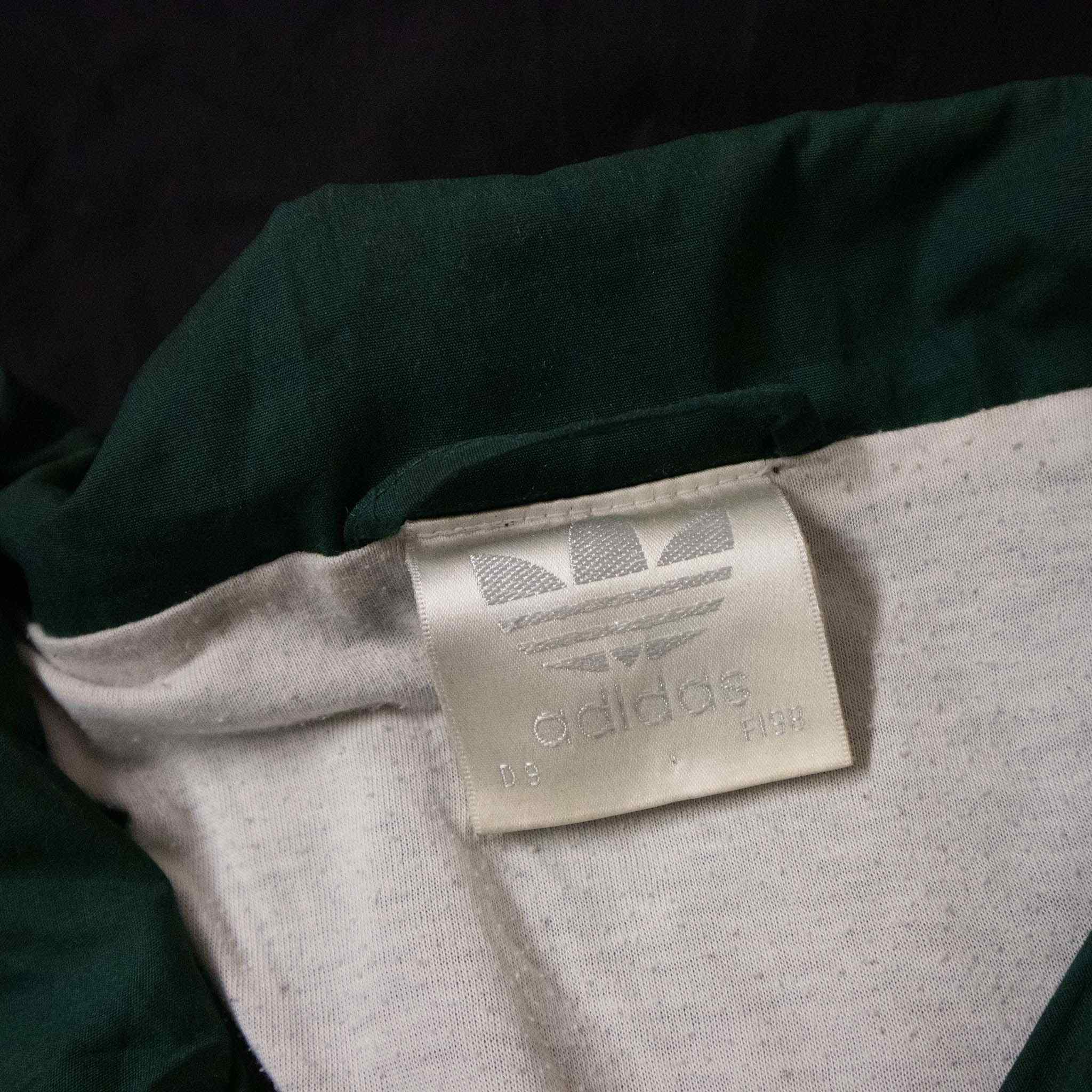 Giacca a vento Adidas Vintage nera e verde con zip e fantasia anni 90 - Taglia D9 F198 uomo