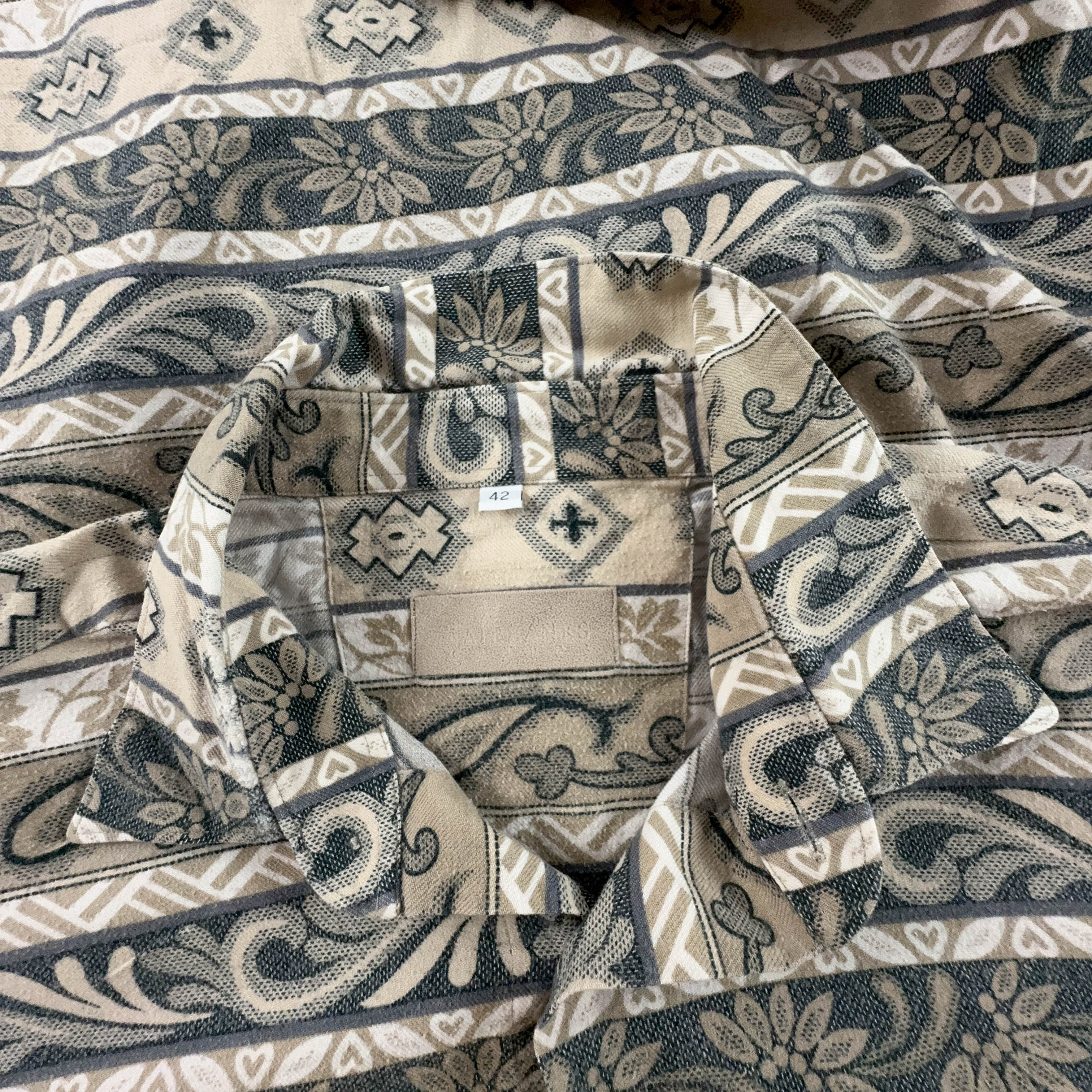 Camicia Vintage invernale marrone e beige a fantasia astratta - Taglia L/XL uomo