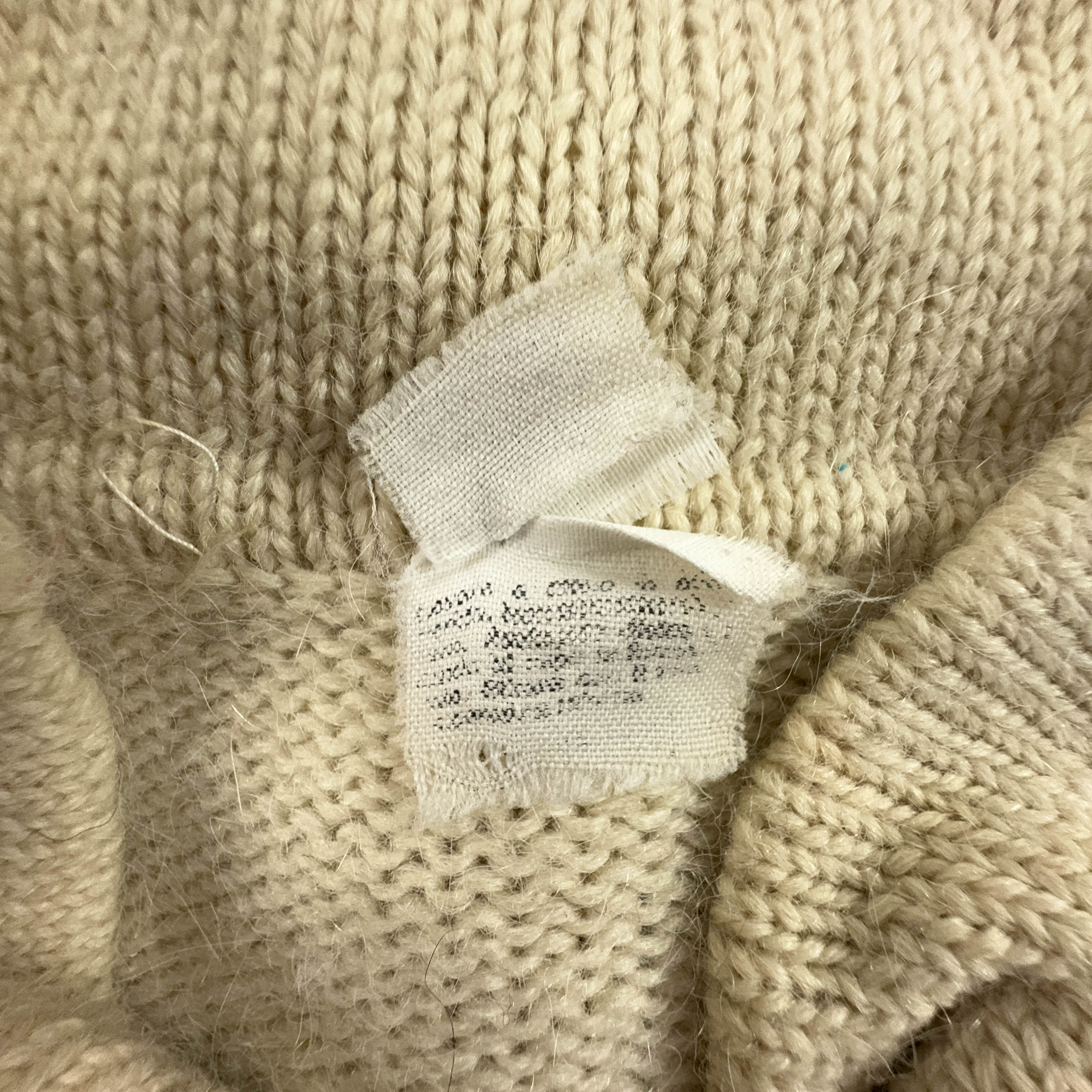 Vintage 100% wool beige patterned sweater with wide sleeves and buttons - Size XXL women