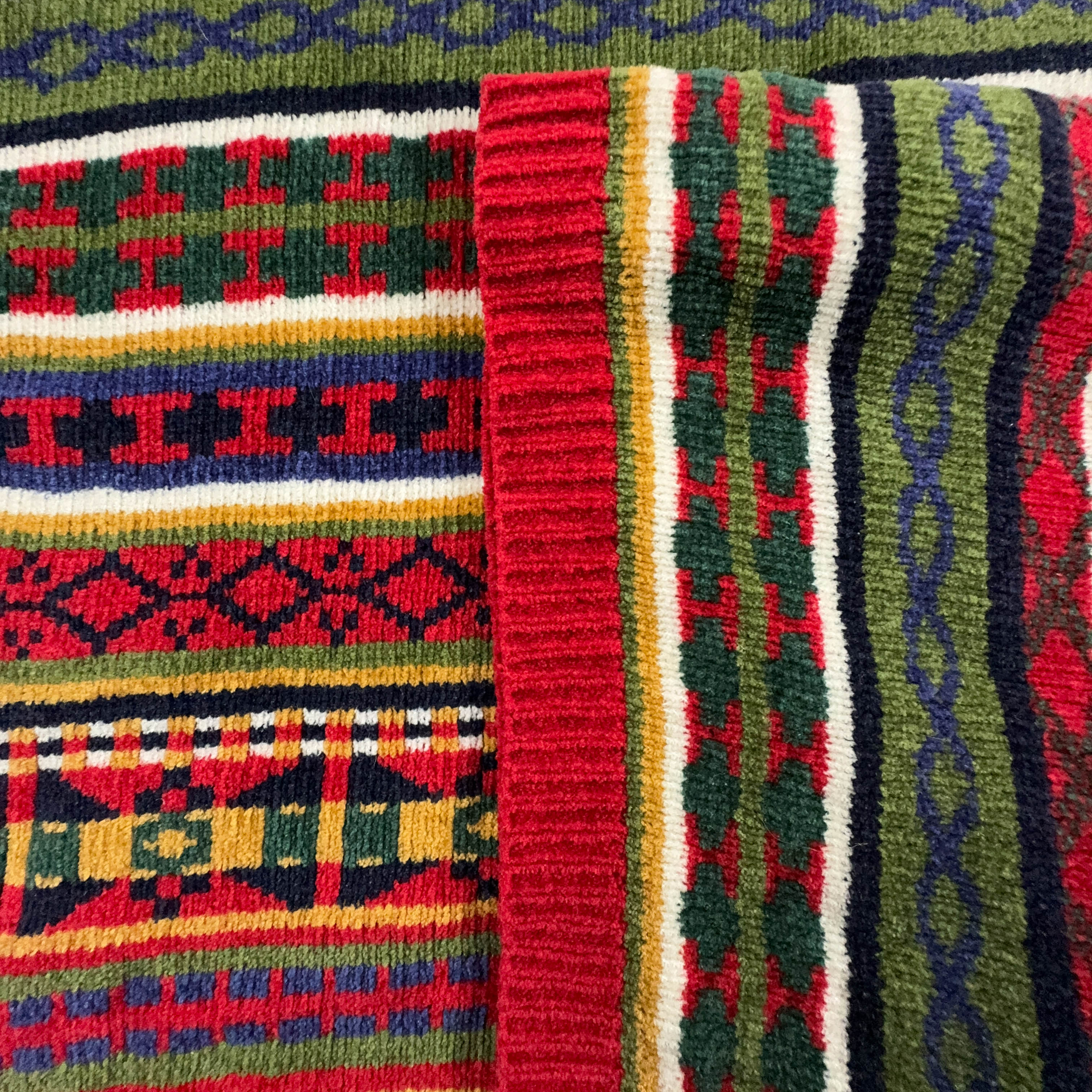 Vintage Red Striped 100% Acrylic Crew Neck Sweater - Size L/XL Men