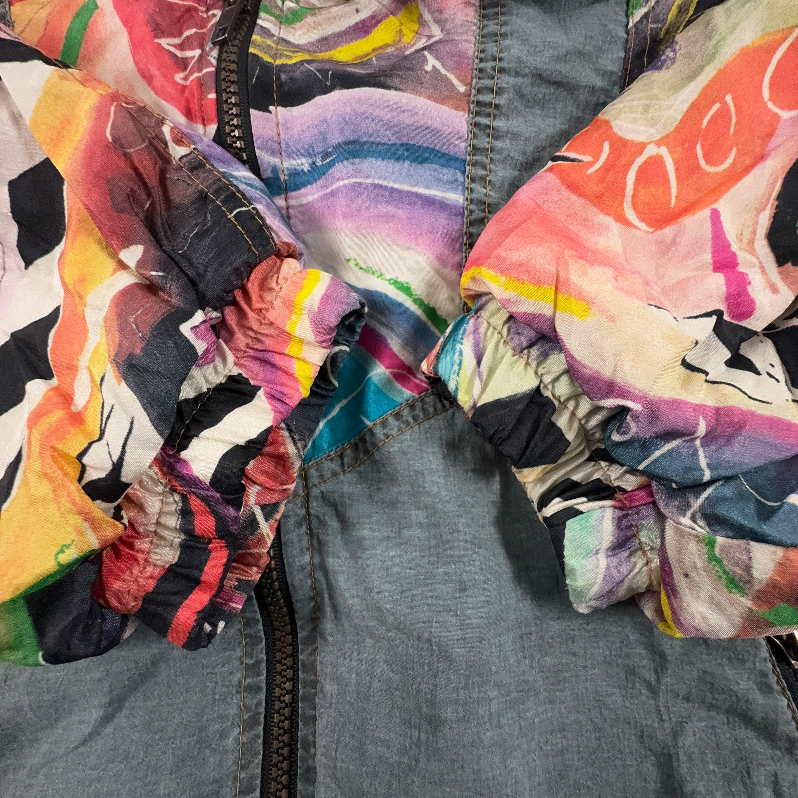 Giacca a vento Vintage grigia a fantasia multicolore anni 80 90 - Taglia S/M uomo