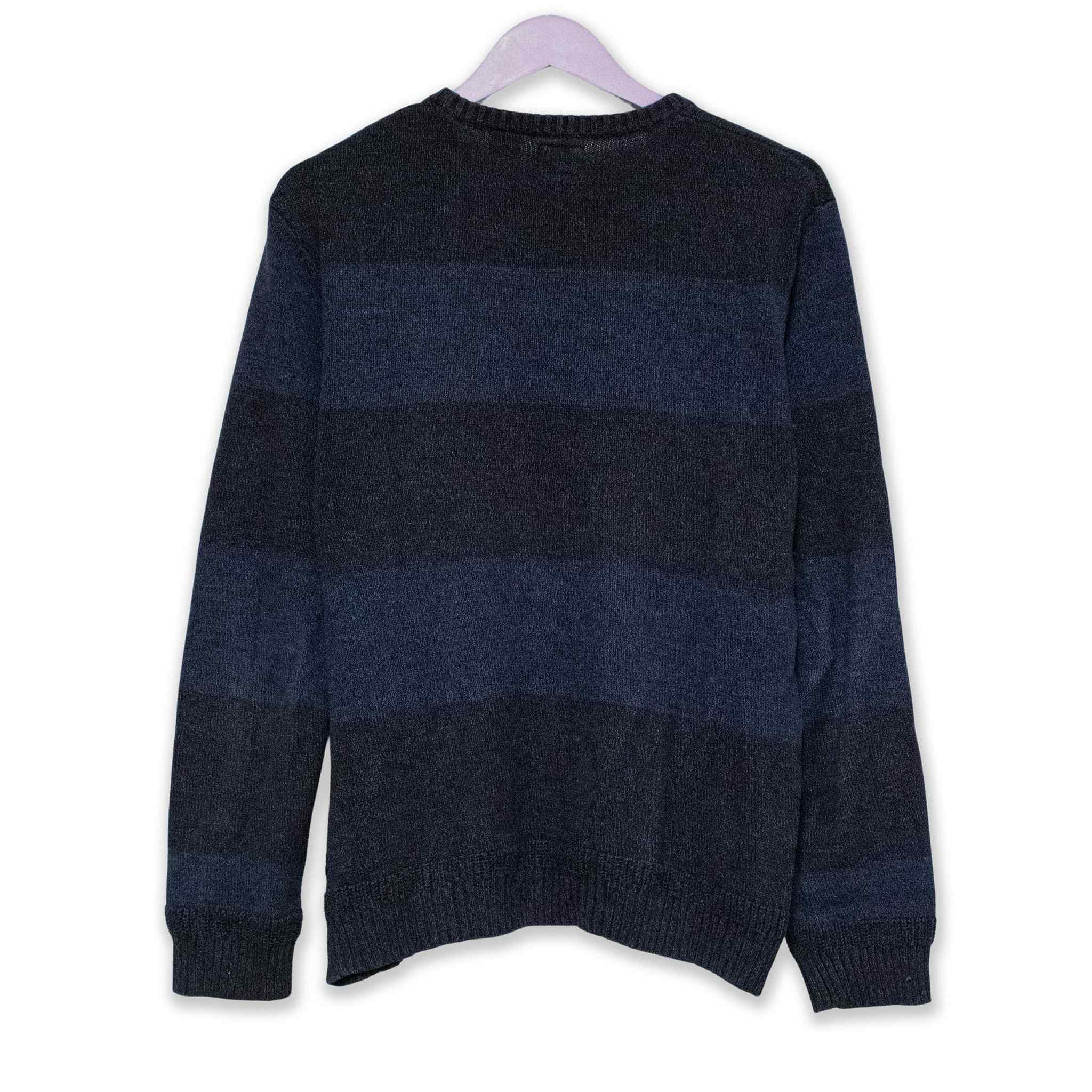 Levi's Vintage Sweater - Size M