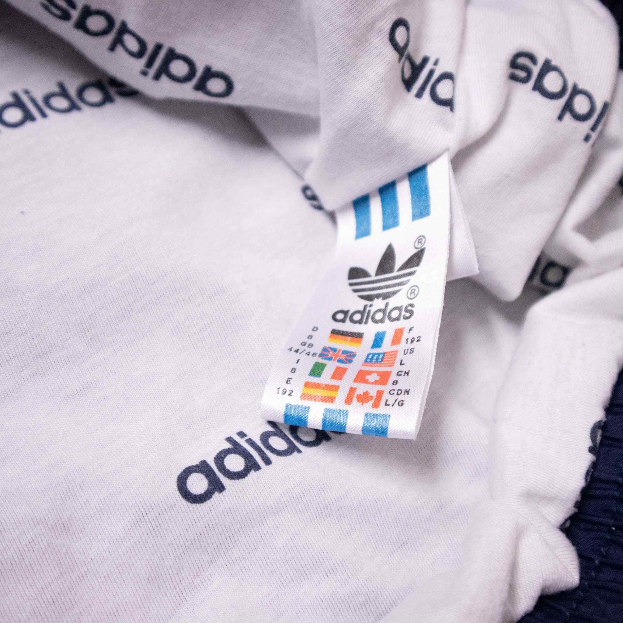 Adidas Vintage windbreaker - Size L/XL