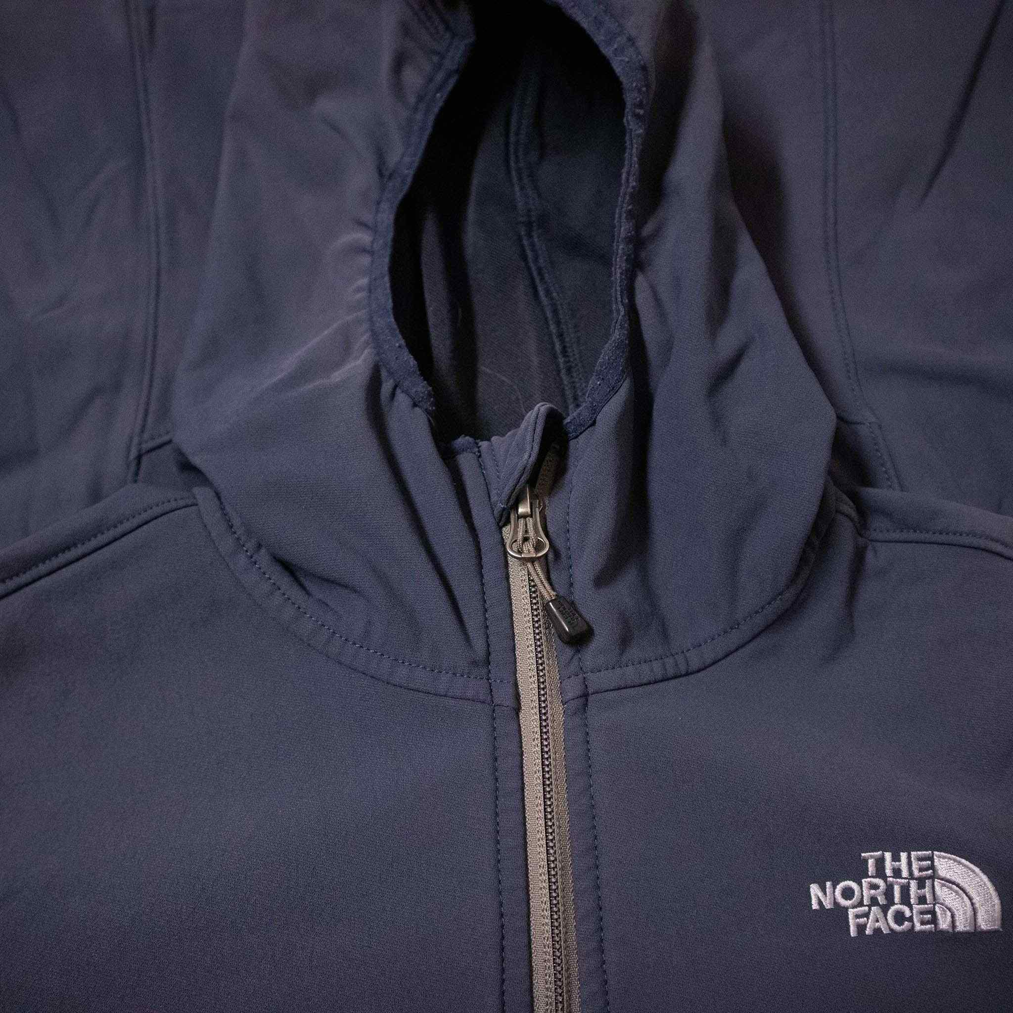 The North Face lightweight jacket - Size M