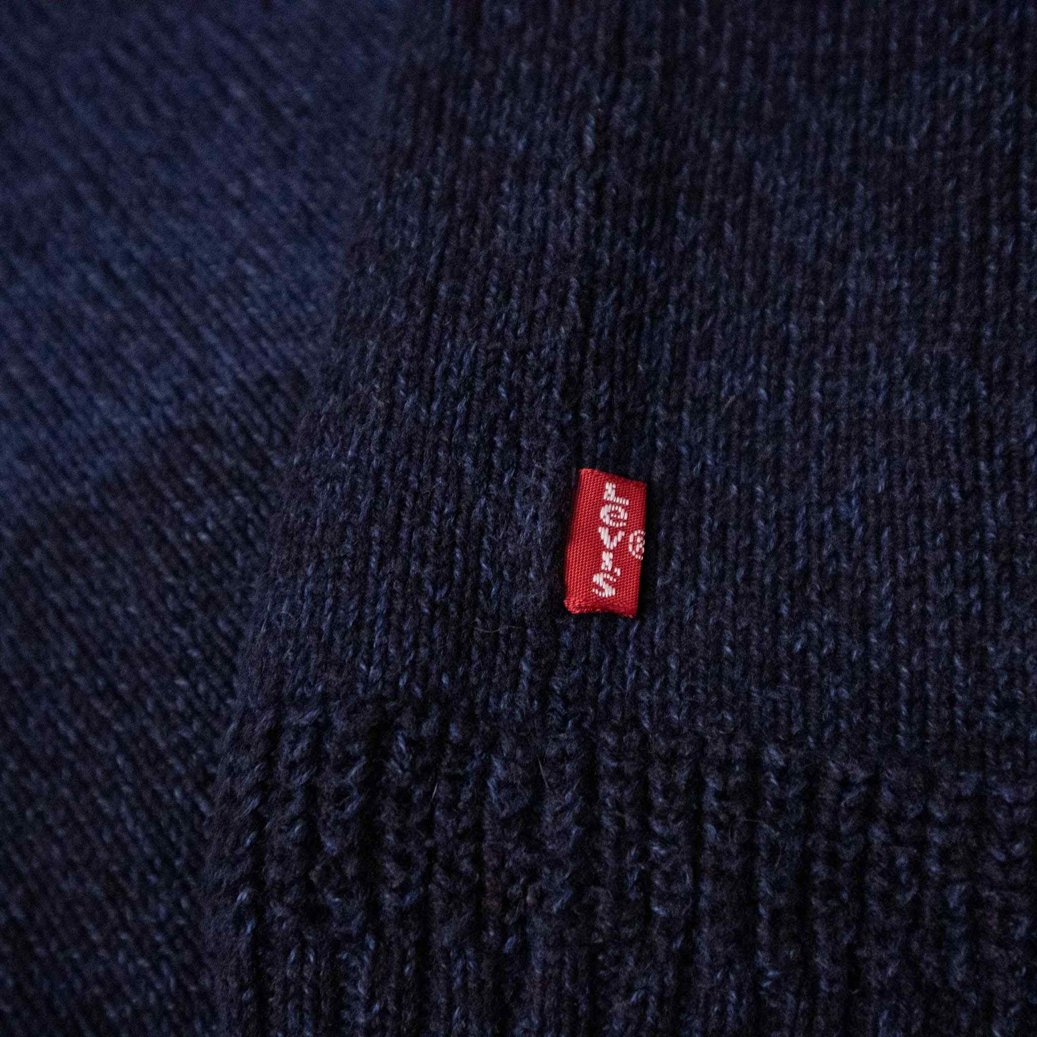 Levi's Vintage Sweater - Size M