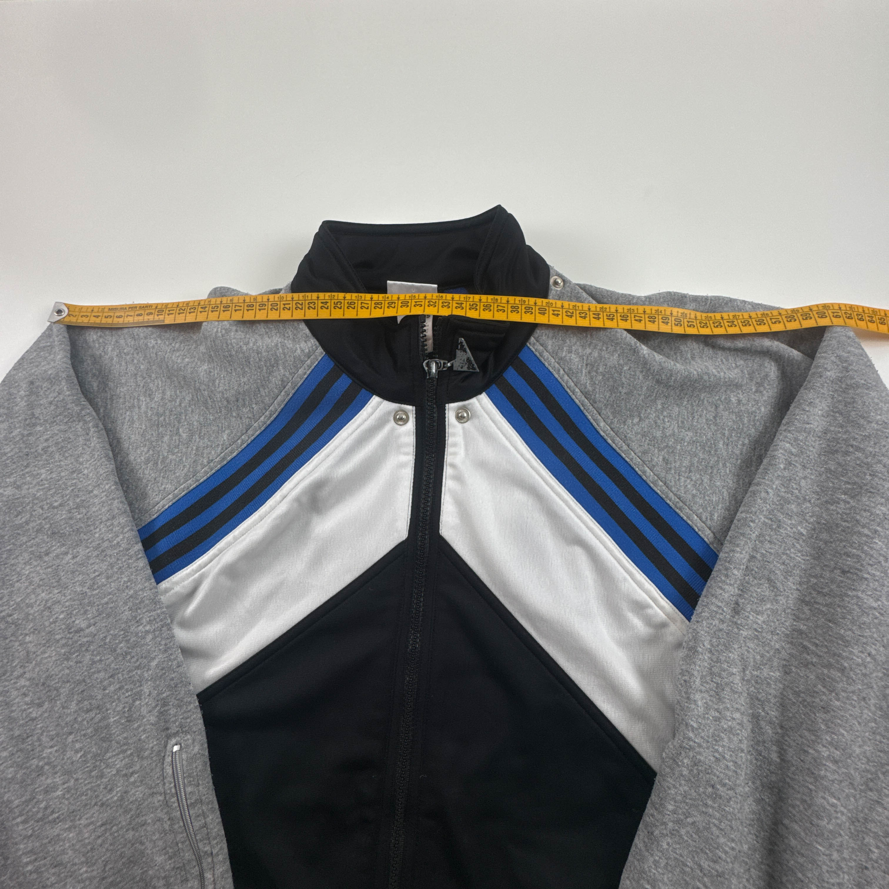 Felpa Adidas Vintage nera grigia e blu con zip e ricamo anni 80 90 - Taglia L uomo