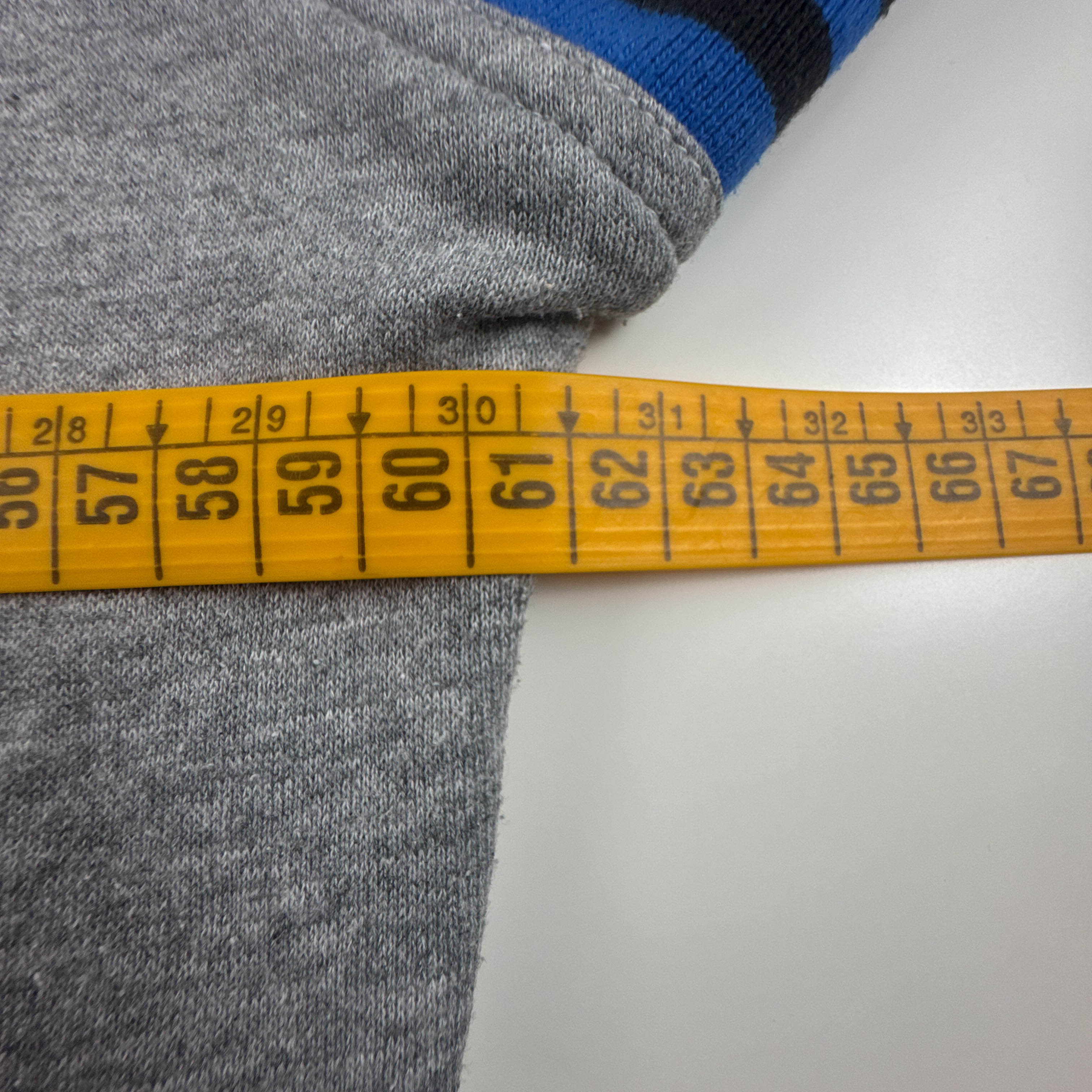 Felpa Adidas Vintage nera grigia e blu con zip e ricamo anni 80 90 - Taglia L uomo