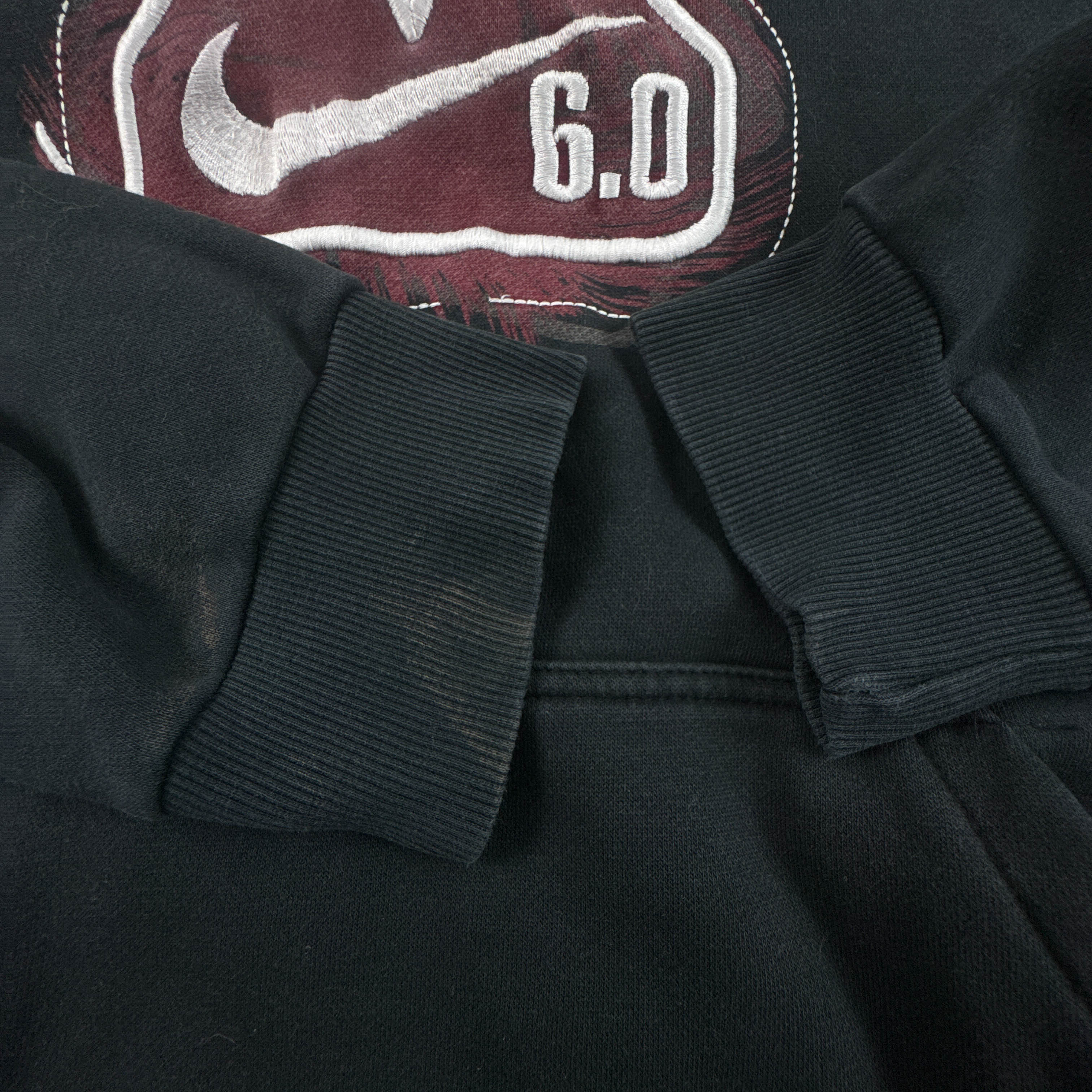 Felpa Nike Vintage nera con stampa frontale e cappuccio anni 90 00 - Taglia M/L uomo