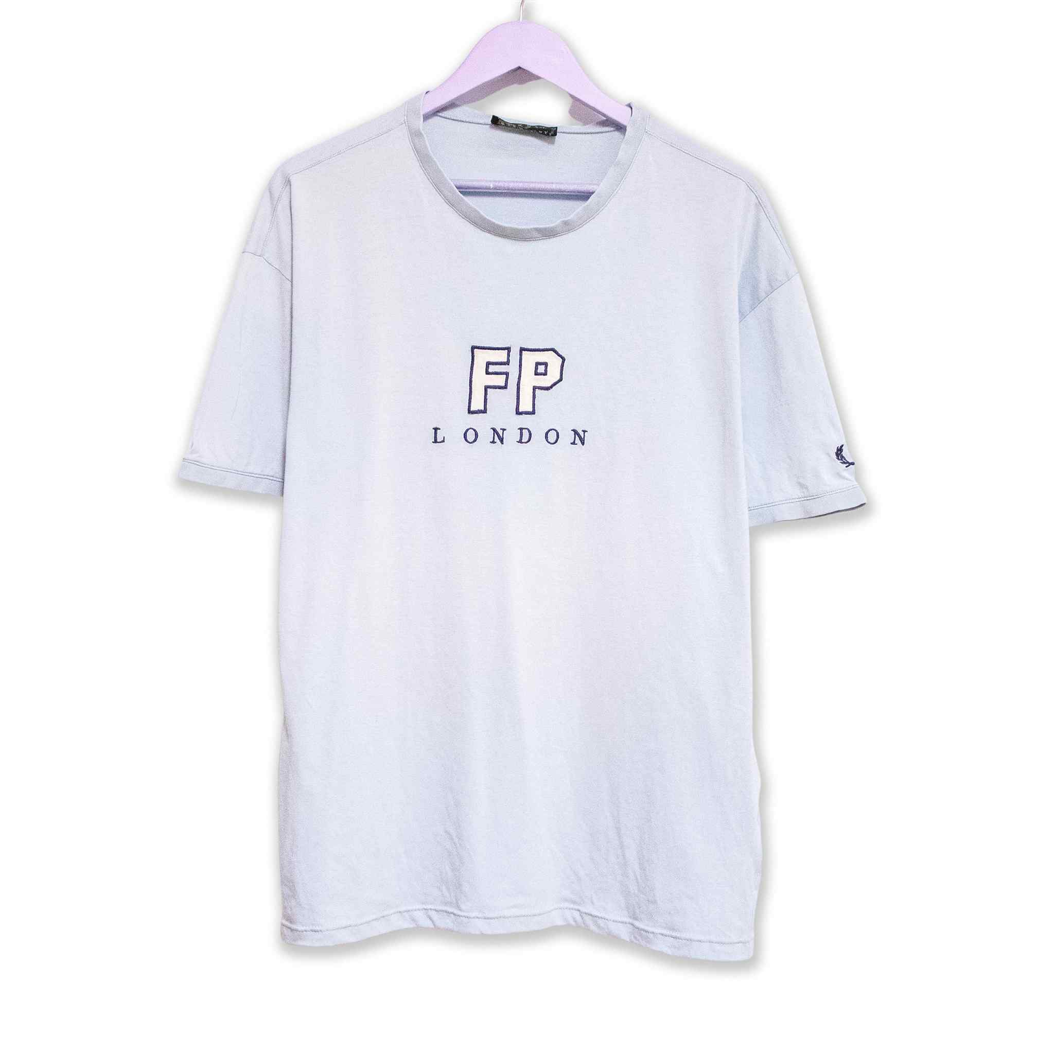 Fred Perry T shirt - Size XXL