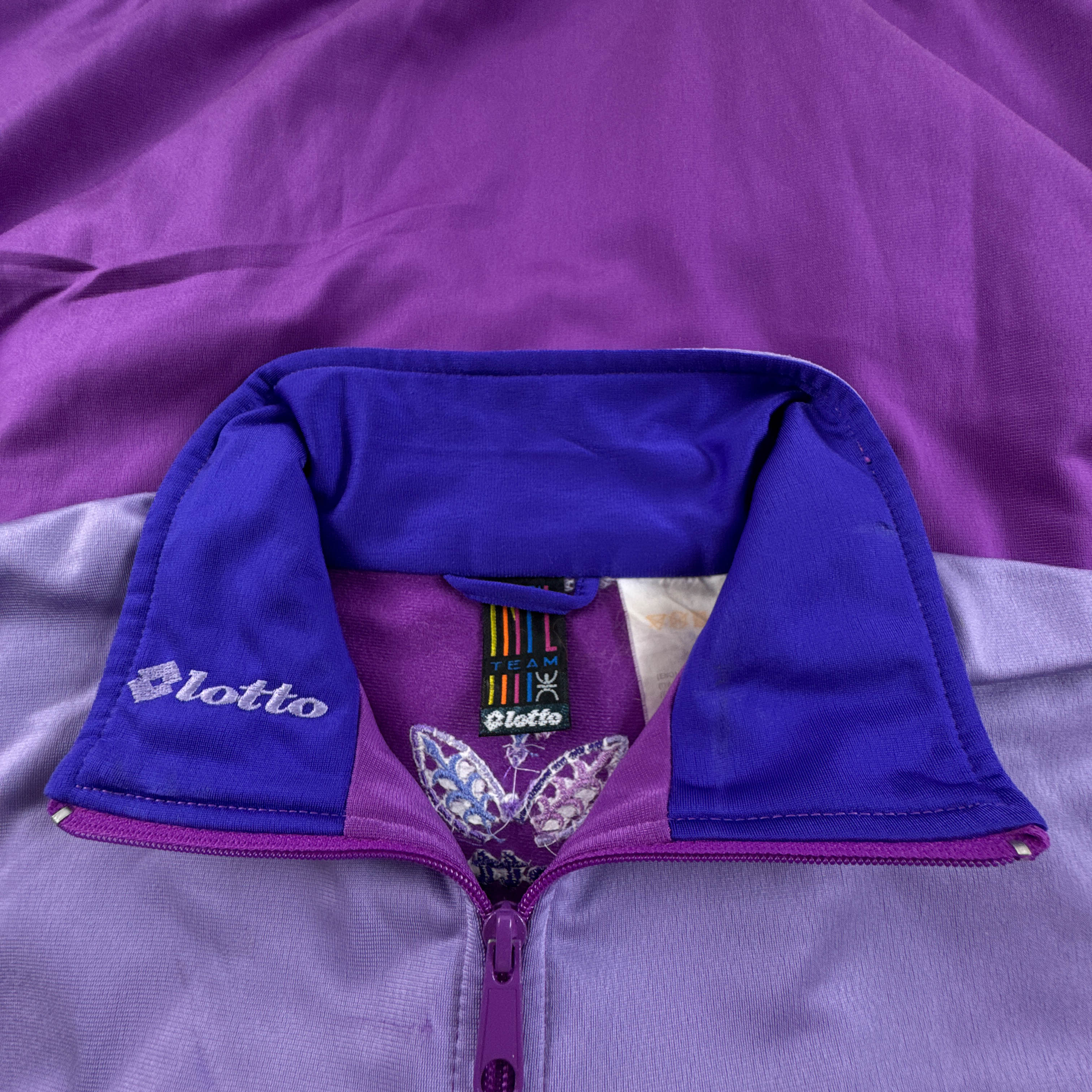 Felpa Lotto Vintage viola lillà con zip e ricami frontali anni 80 90 - Taglia M uomo
