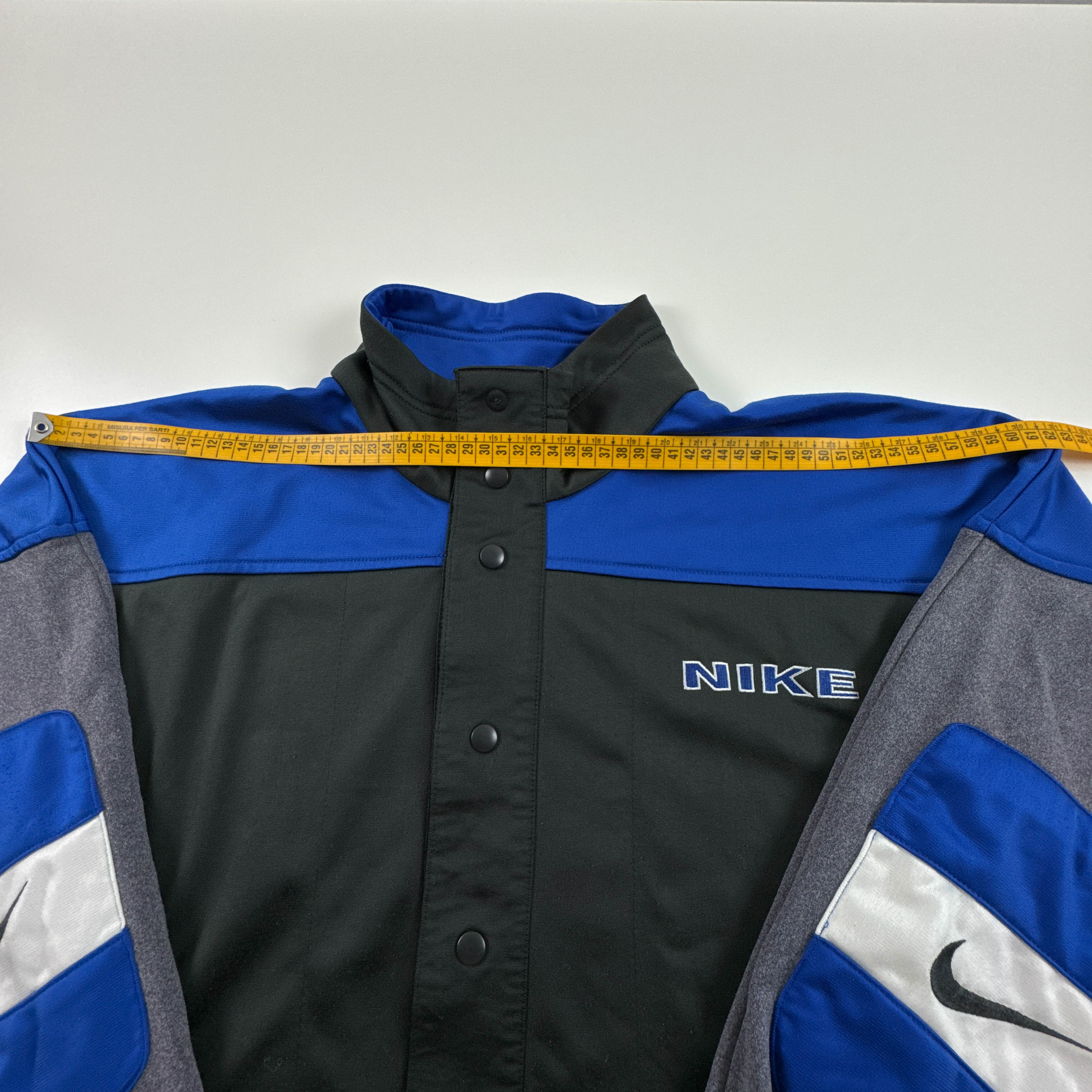 Felpa Nike Vintage grigia nera e blu con zip e bottoni anni 90 - Taglia 50/52 uomo