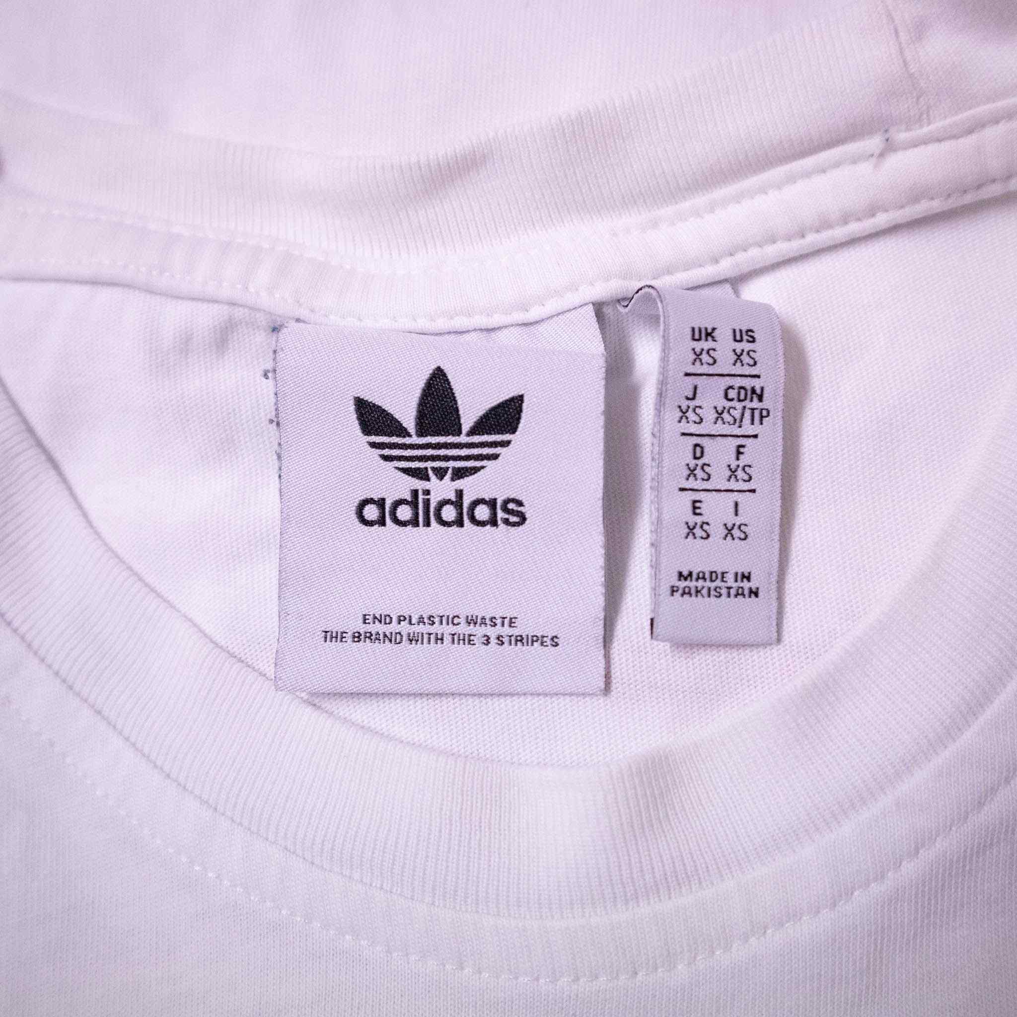 Adidas T shirt - Size XS