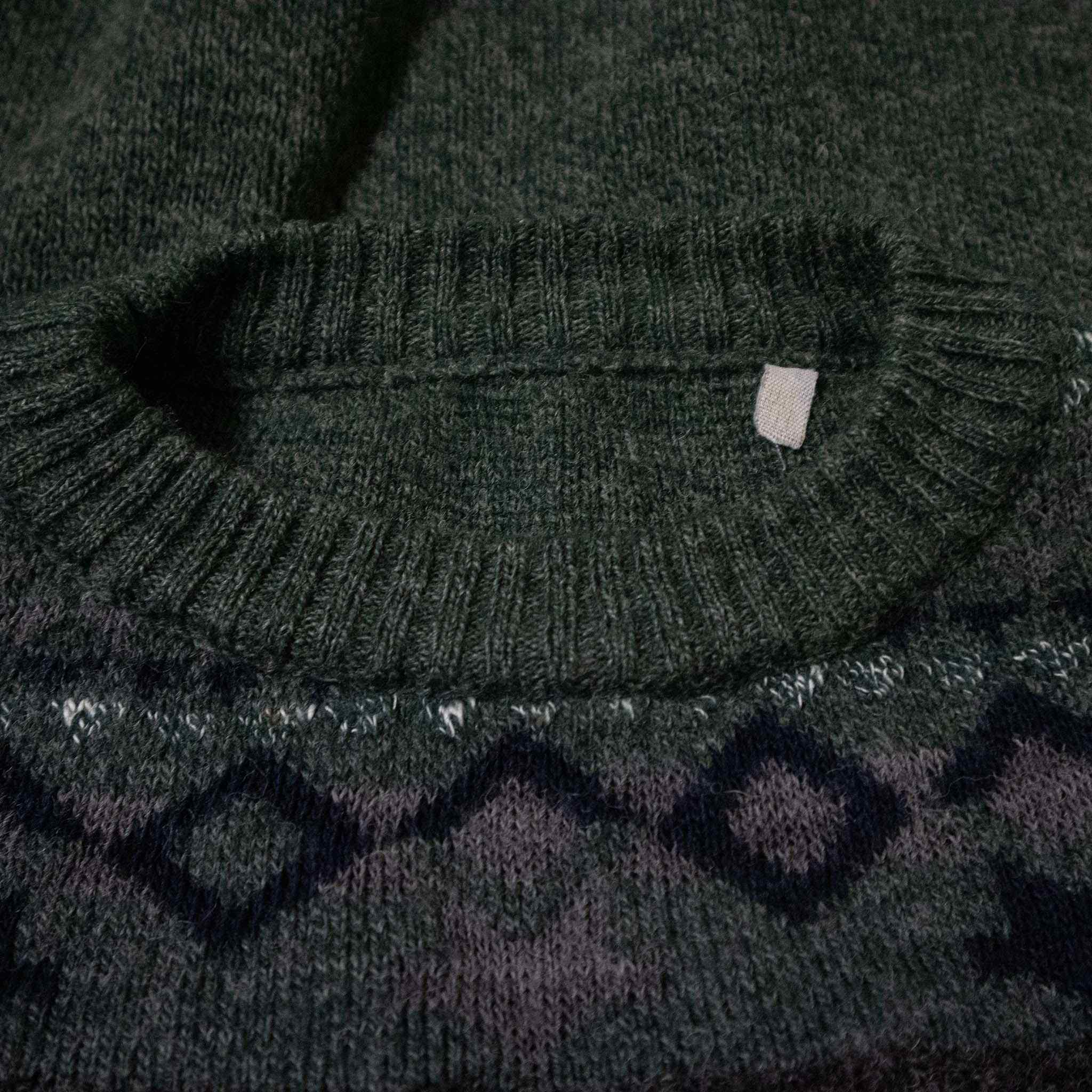 Vintage Sweater - Size M