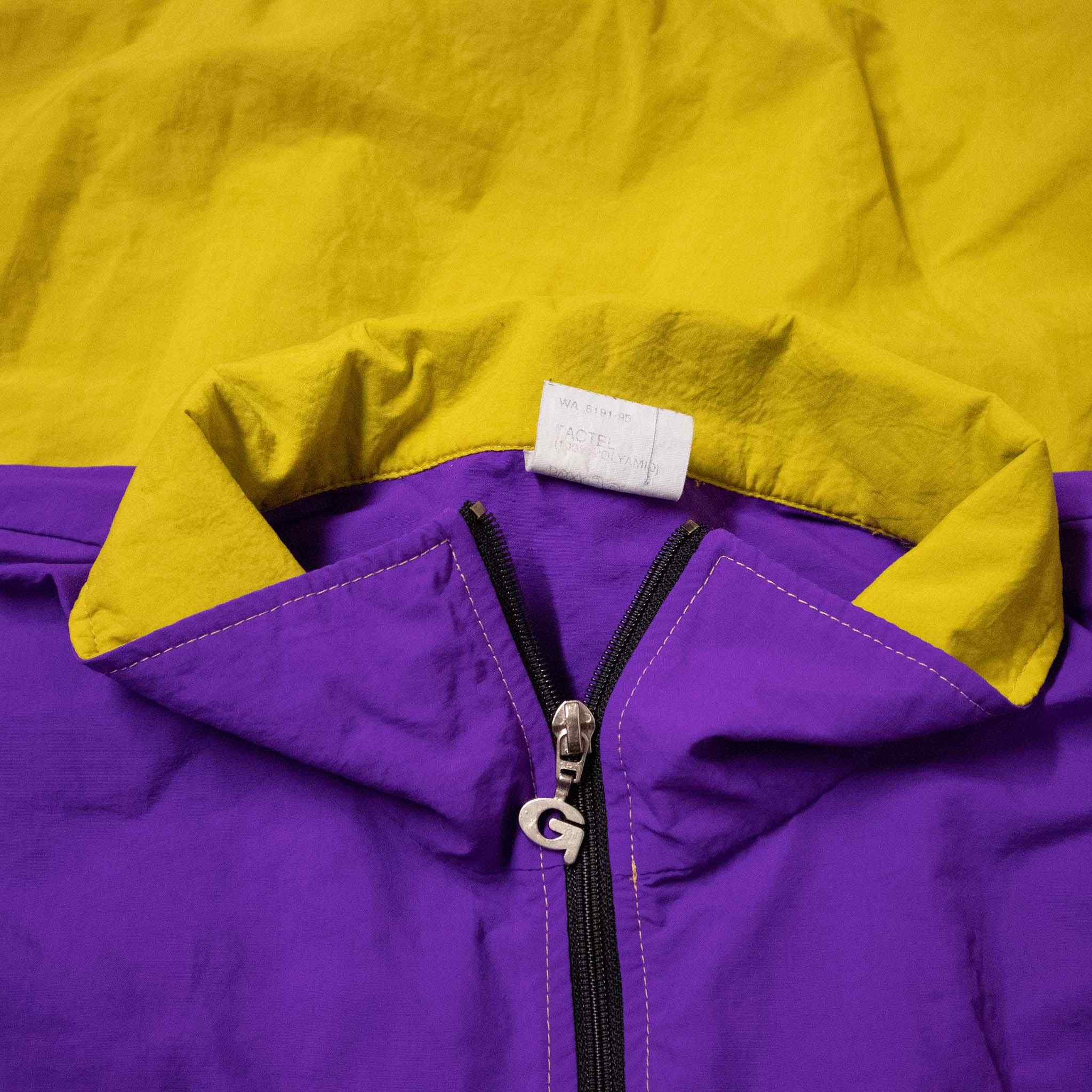 Vintage Windbreaker - Size XL