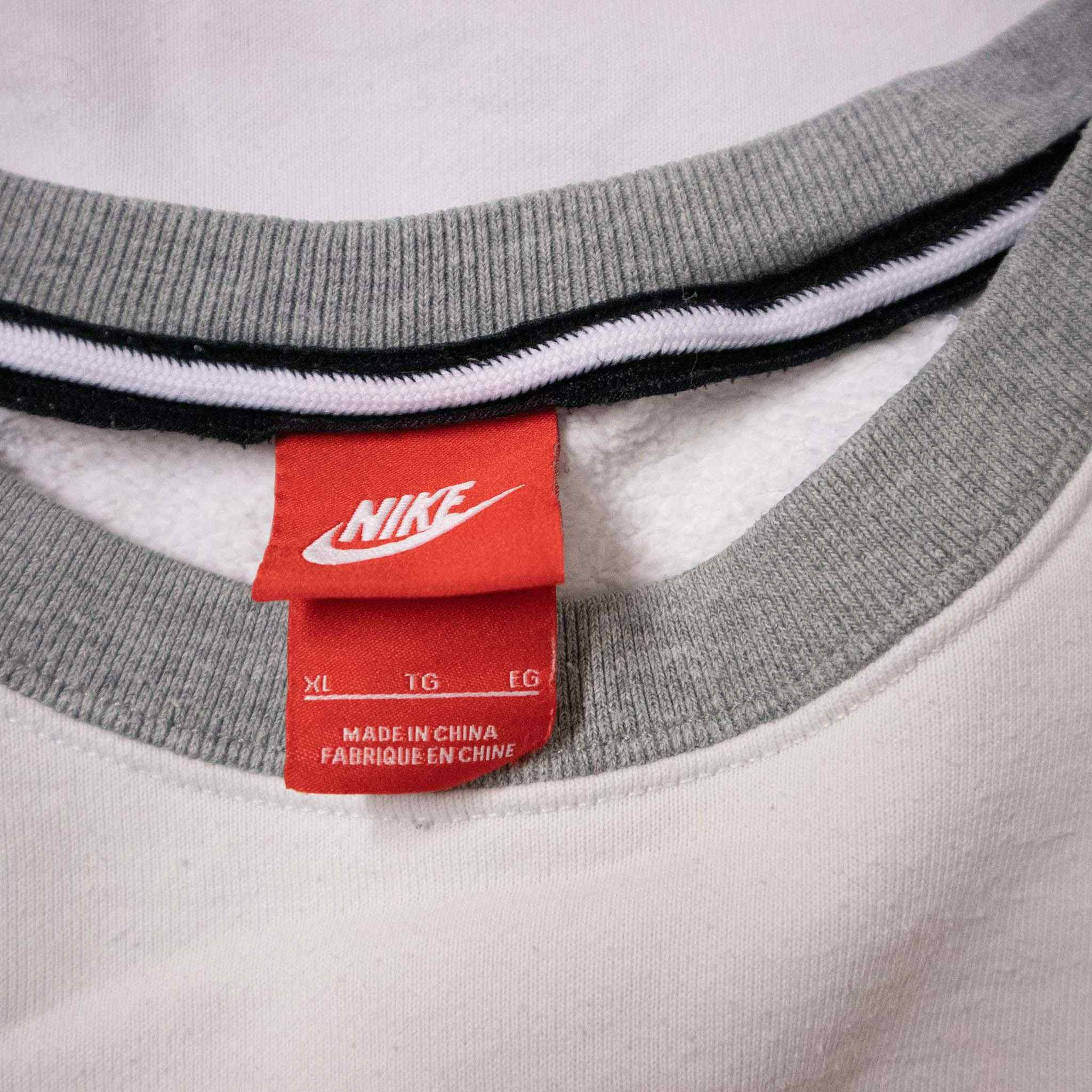 Nike Air Retro Sweatshirt - Size XL