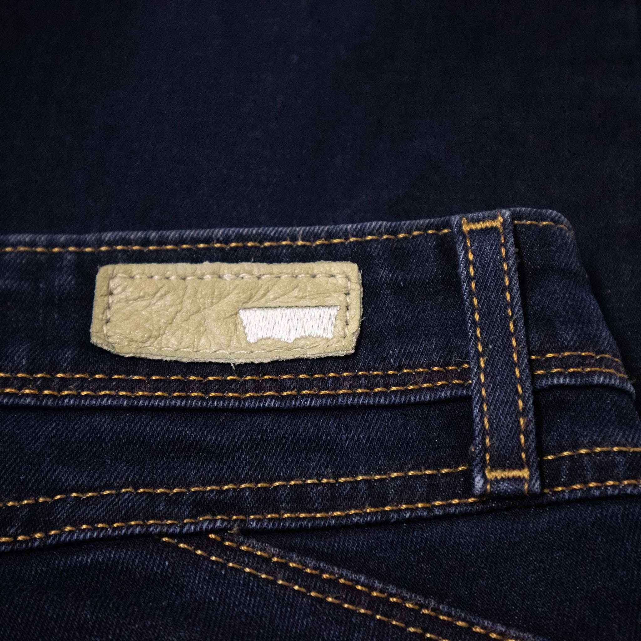 Levi's jeans - Size S