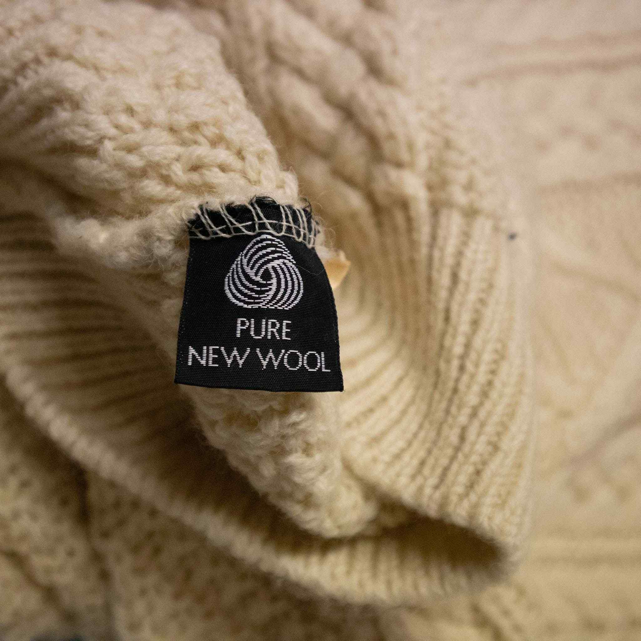 Vintage 100% wool sweater - Size L