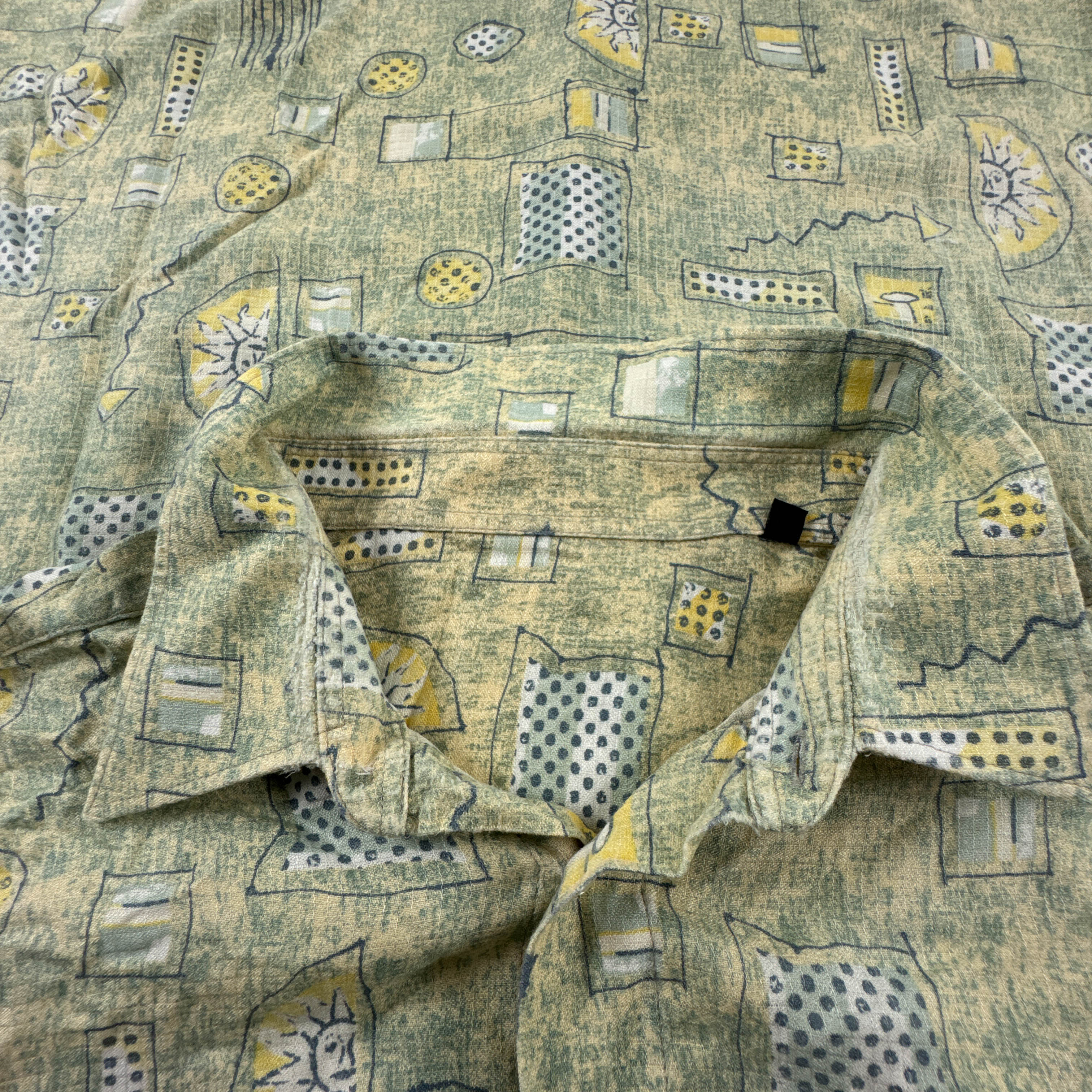 Camicia Vintage verde e gialla fantasia astratta anni 80 90 - Taglia 45/46 uomo