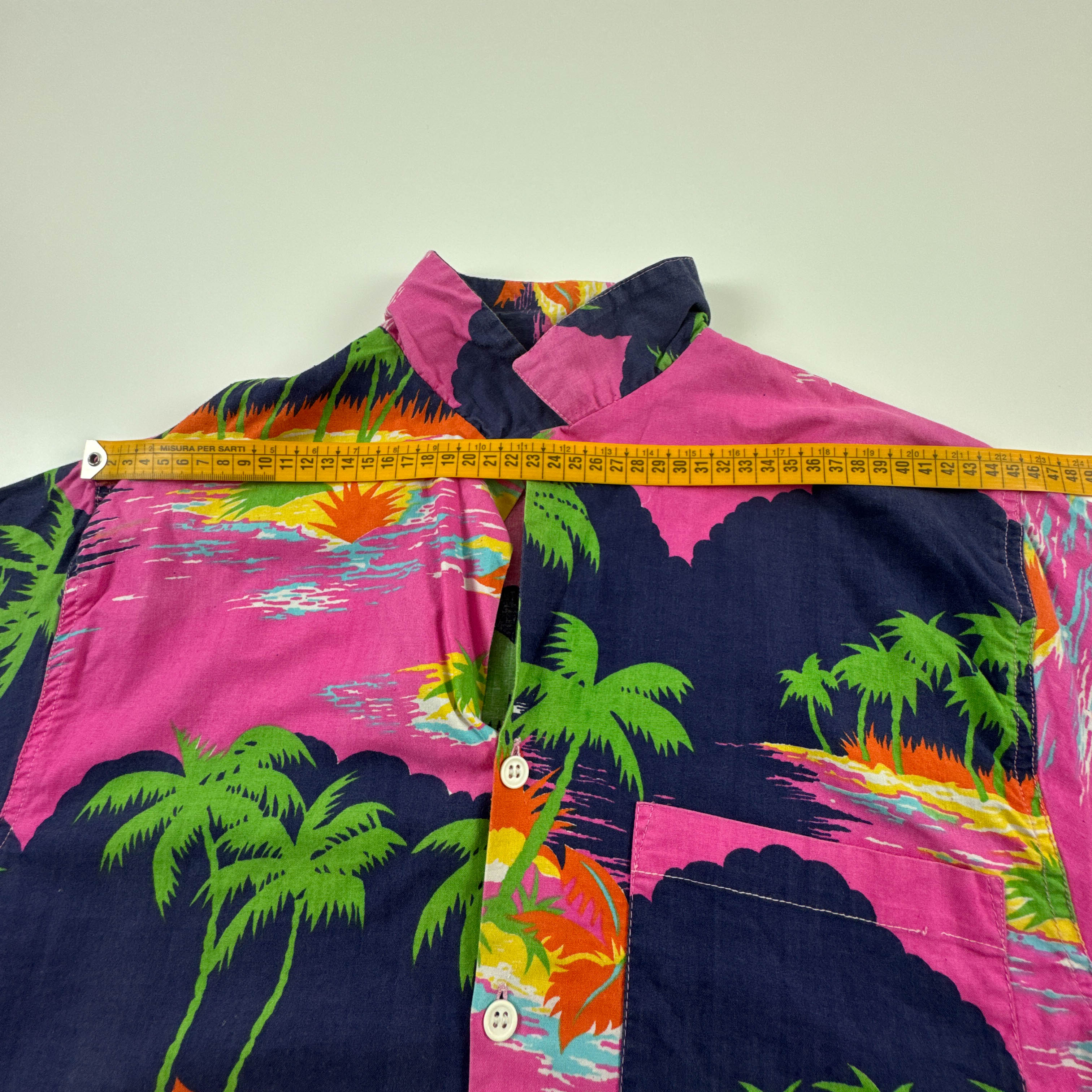 Camicia Vintage rosa e blu con fantasia hawaii multicolore anni 80 90 - Taglia S uomo