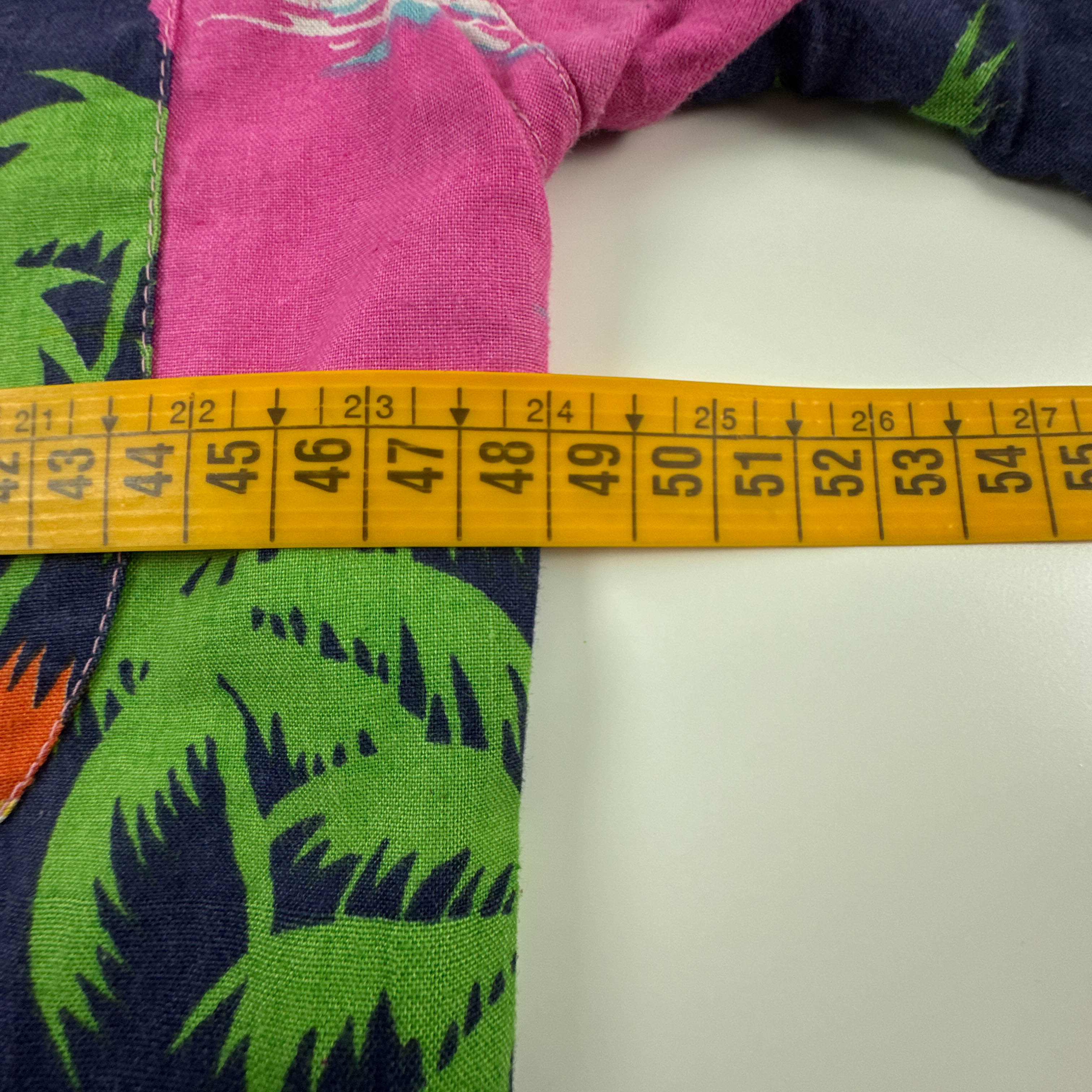Camicia Vintage rosa e blu con fantasia hawaii multicolore anni 80 90 - Taglia S uomo