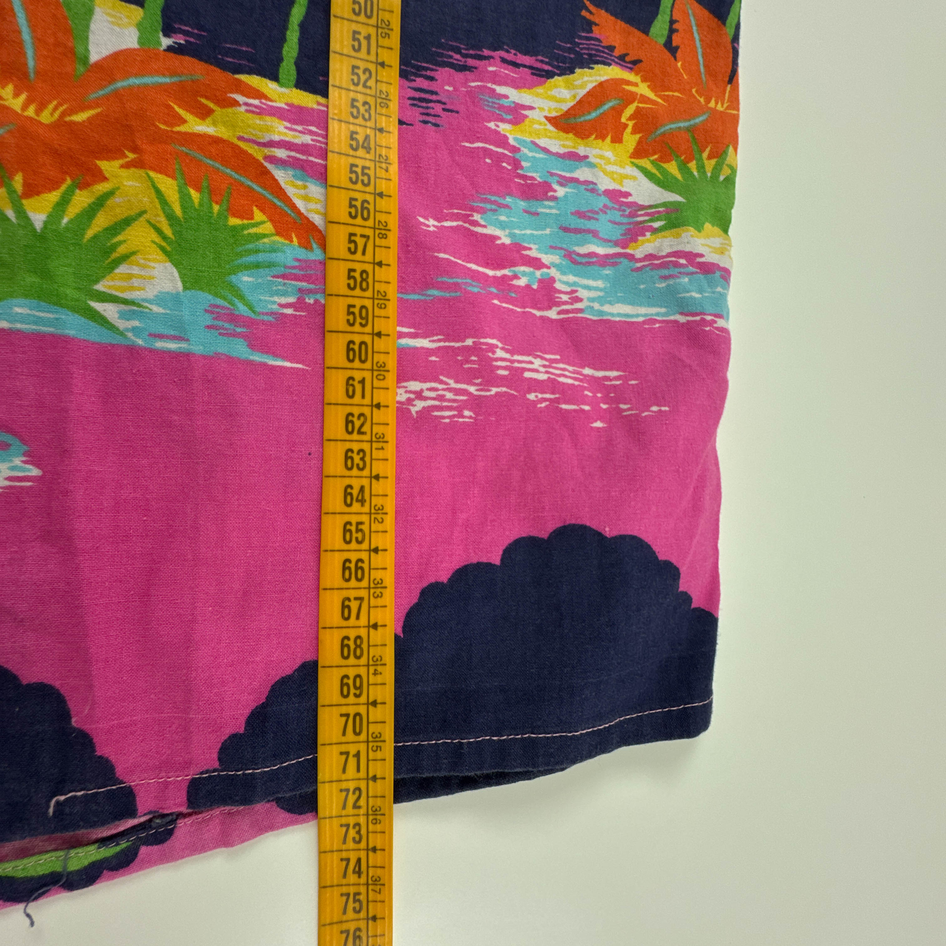 Camicia Vintage rosa e blu con fantasia hawaii multicolore anni 80 90 - Taglia S uomo