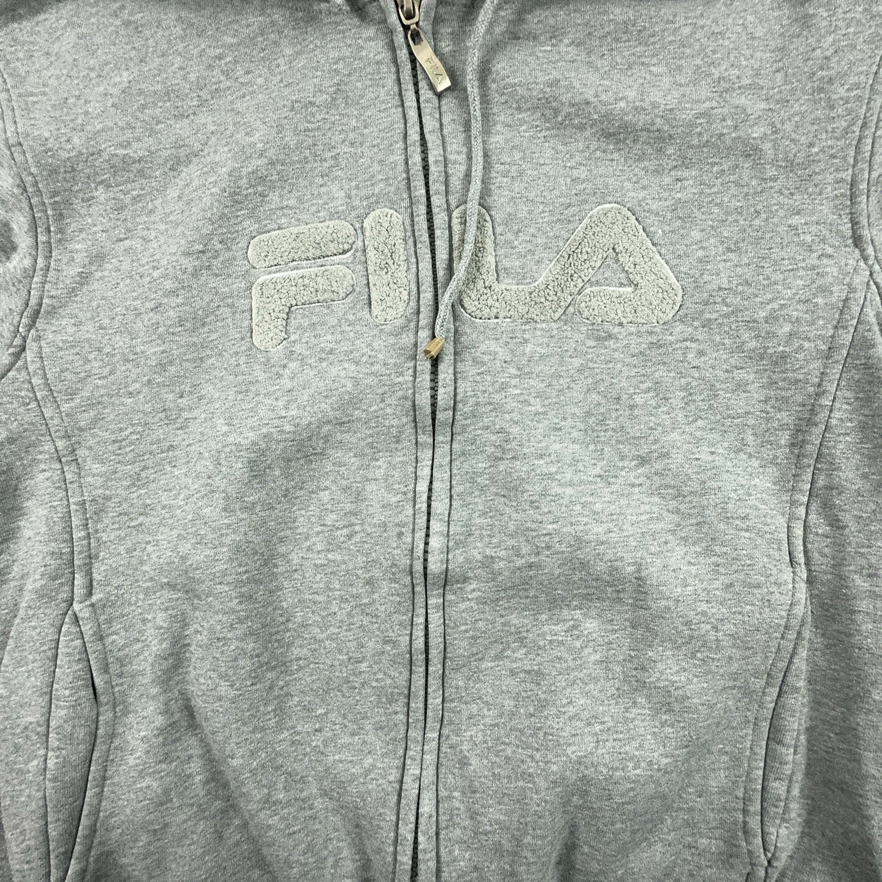 Felpa Fila Vintage grigia con cappuccio e zip anni 2000 logo grande - Taglia M/L uomo