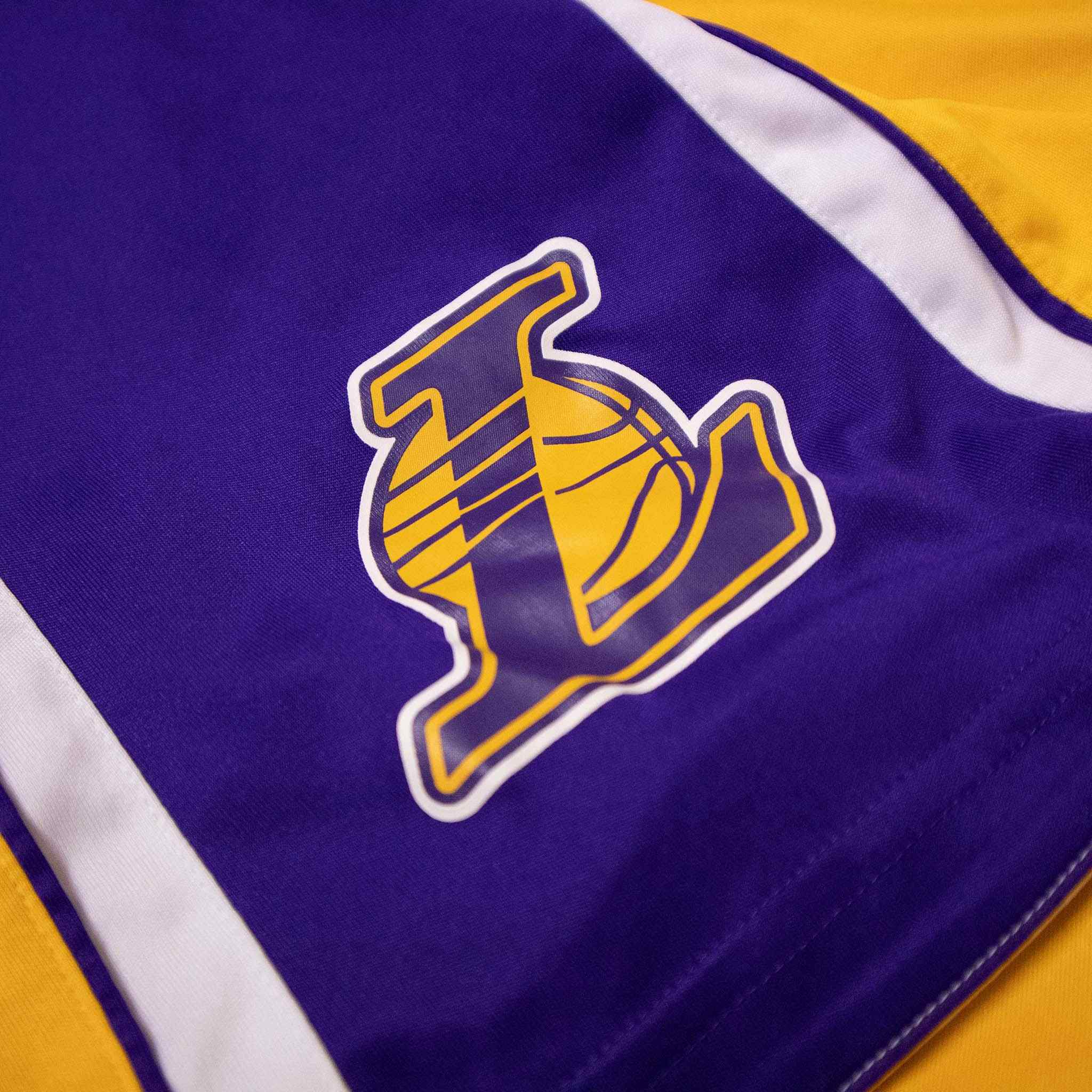 Adidas NBA Lakers short pants - Size XL