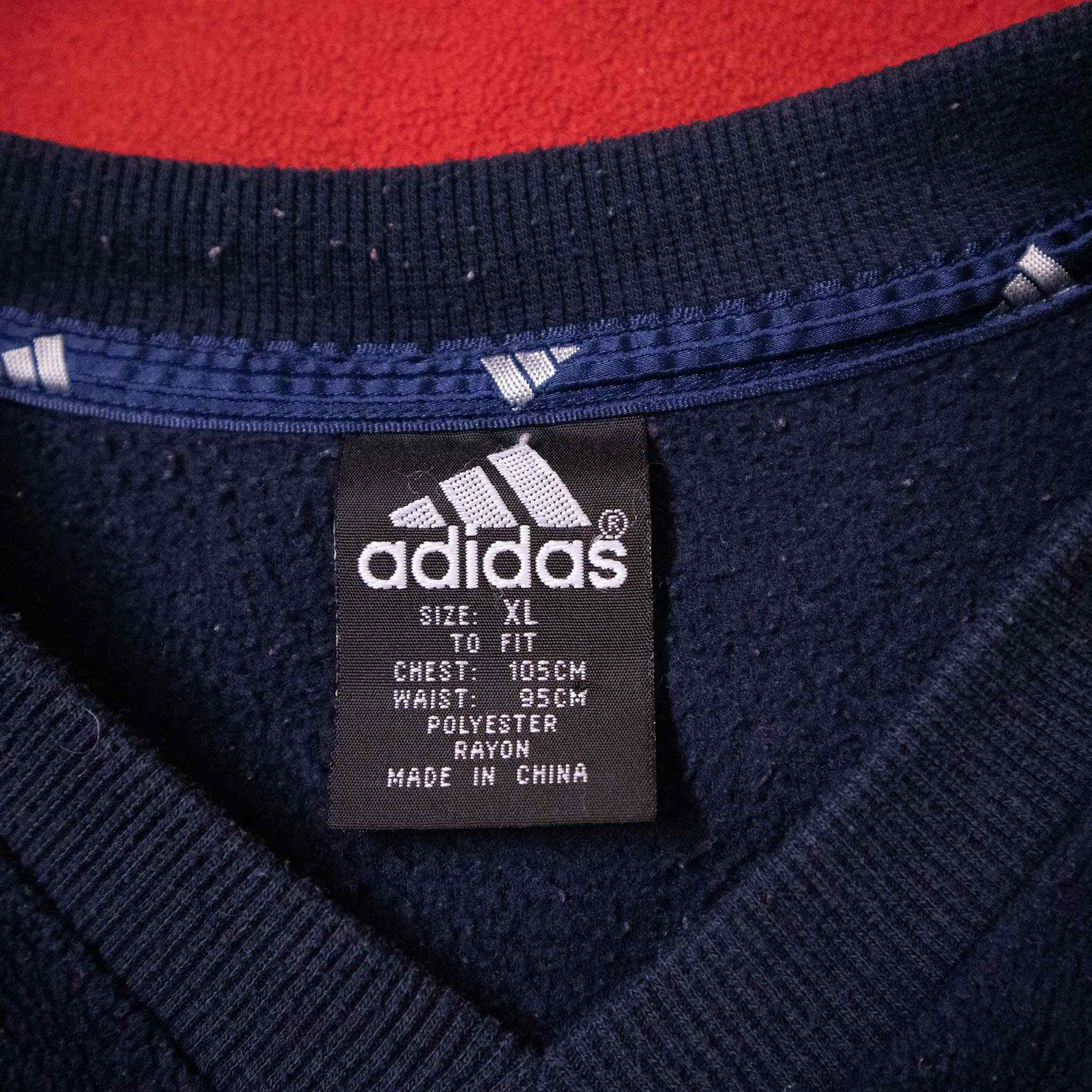 Adidas Vintage Fleece - Size XL