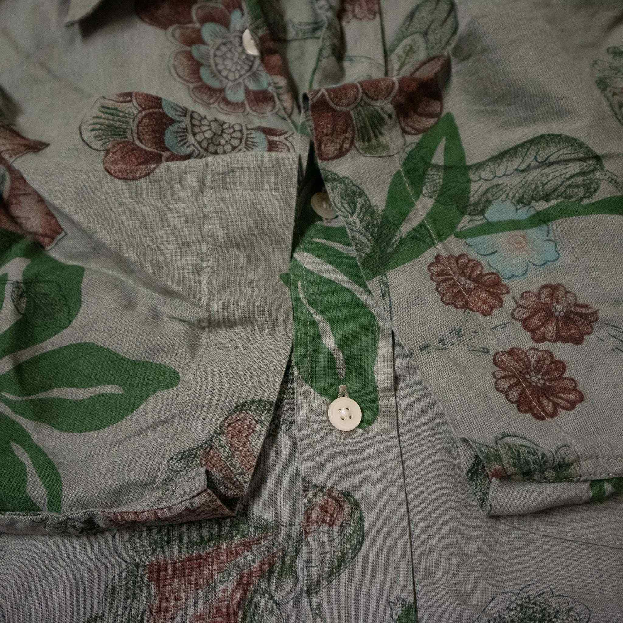 Vintage Shirt - Size L