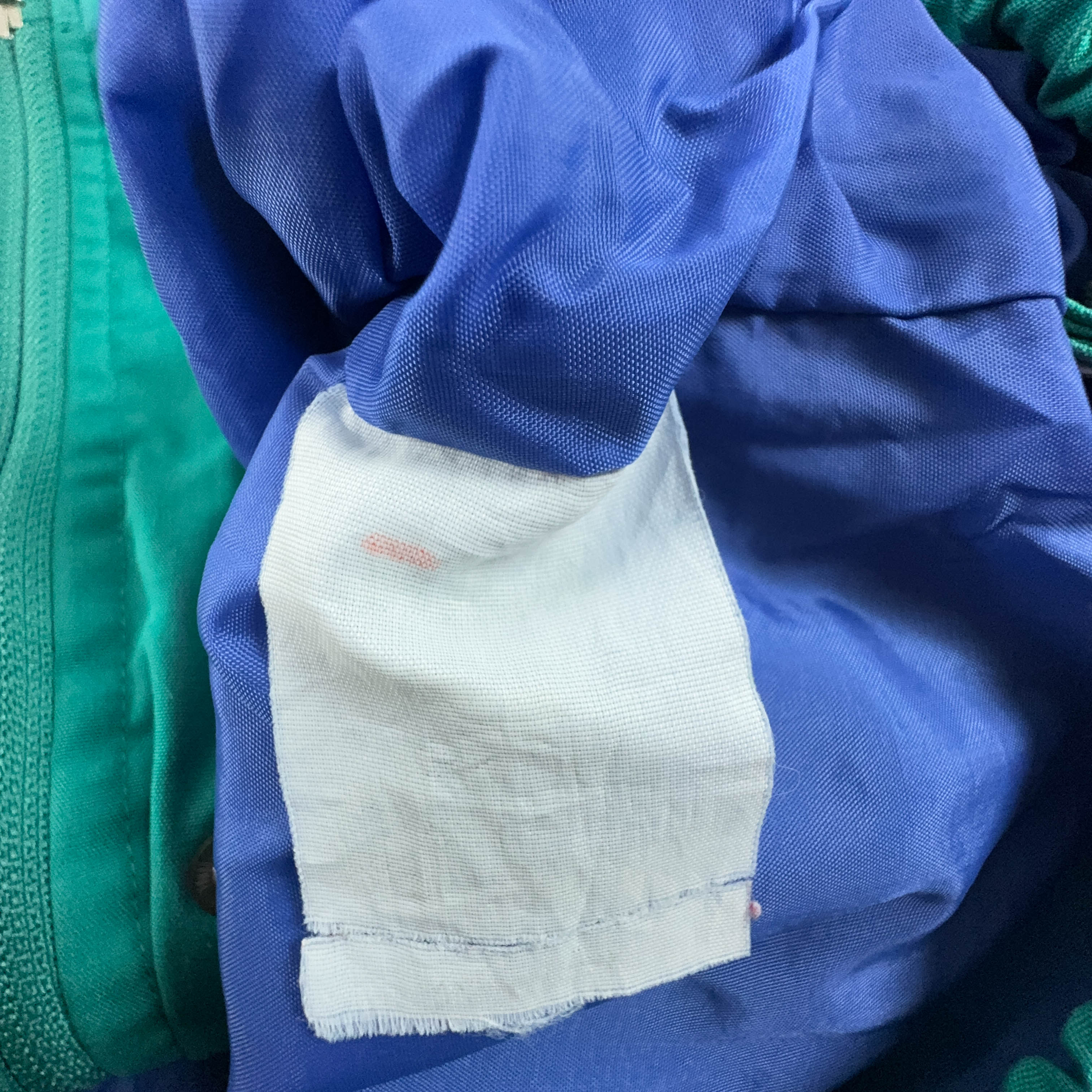 Giacca a vento Fila Magic Line Vintage verde con cappuccio anni 90 - Taglia XS/S uomo