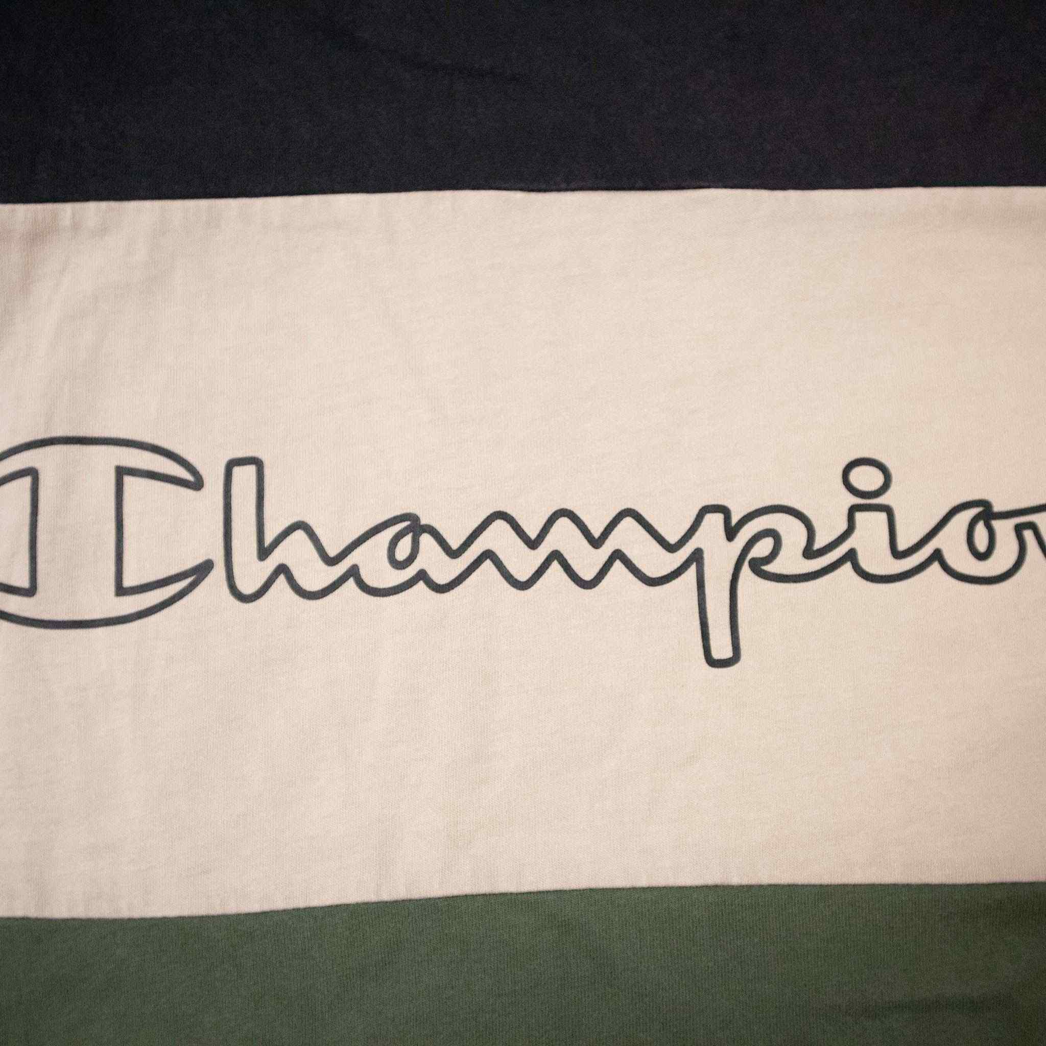 Champion Vintage T-Shirt - Size M