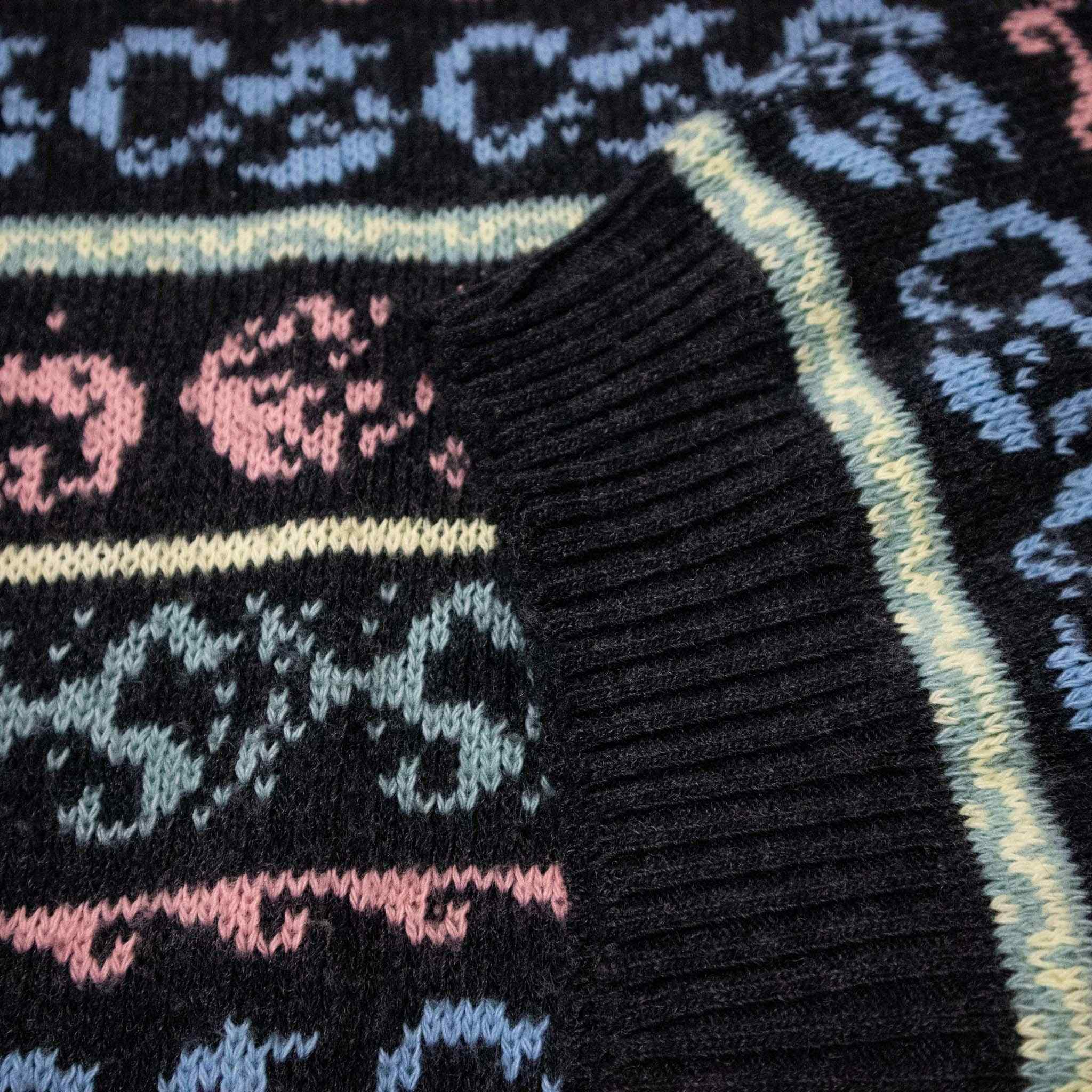 Vintage Sweater - Size M