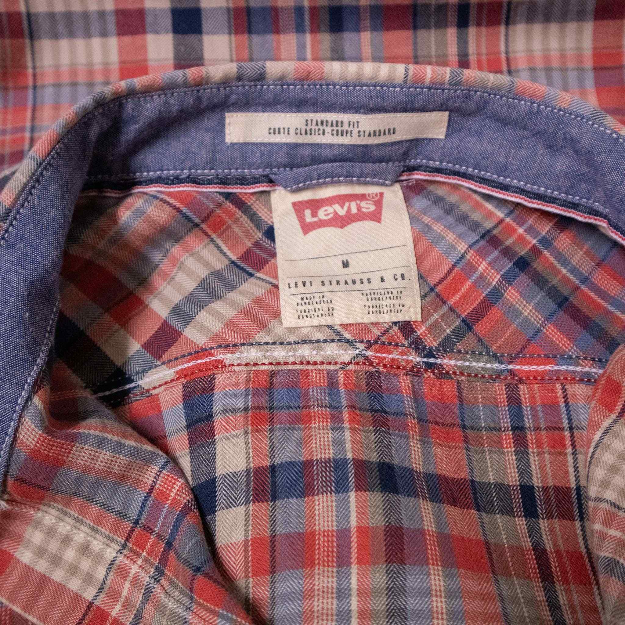 Levi's Shirt - Size M